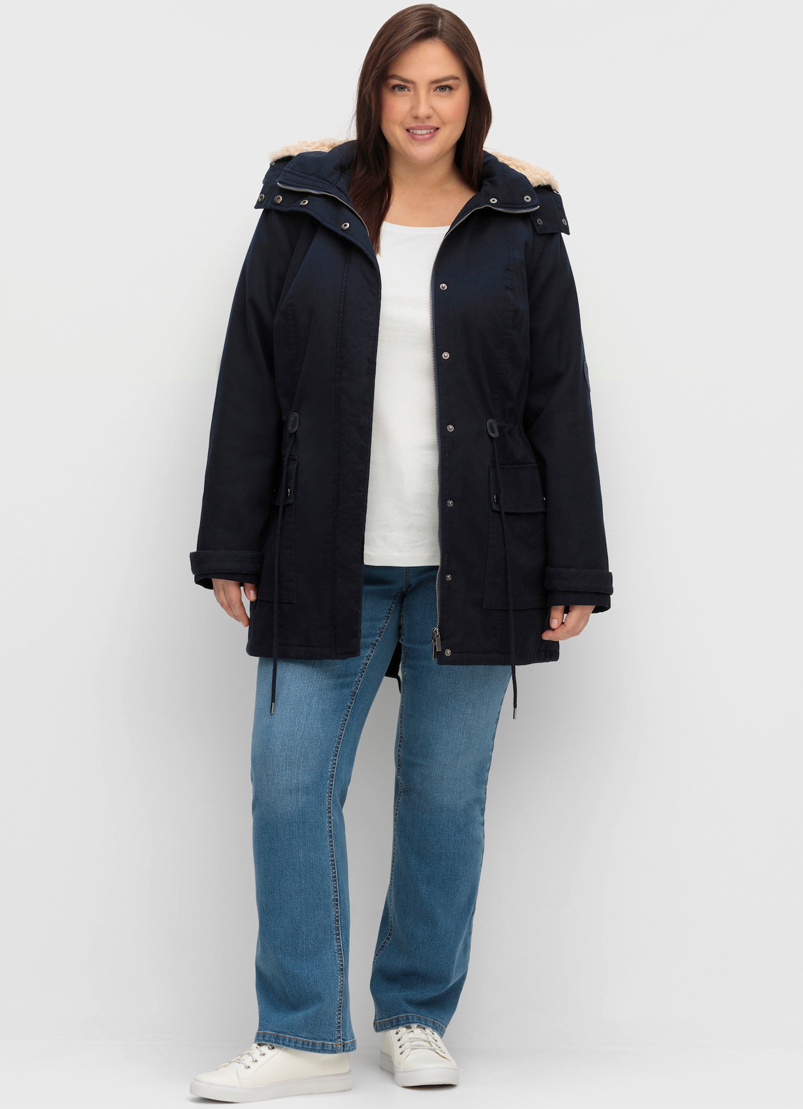 sheego Parka mit Taillen-Gummizug, warm wattiert - nachtblau