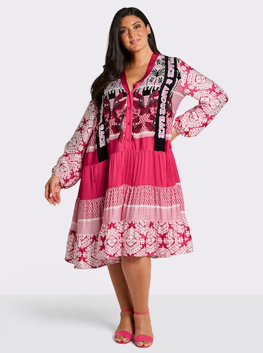 sheego loves miss goodlife Stufenkleid in Knielänge - hummer-schwarz-bedruckt