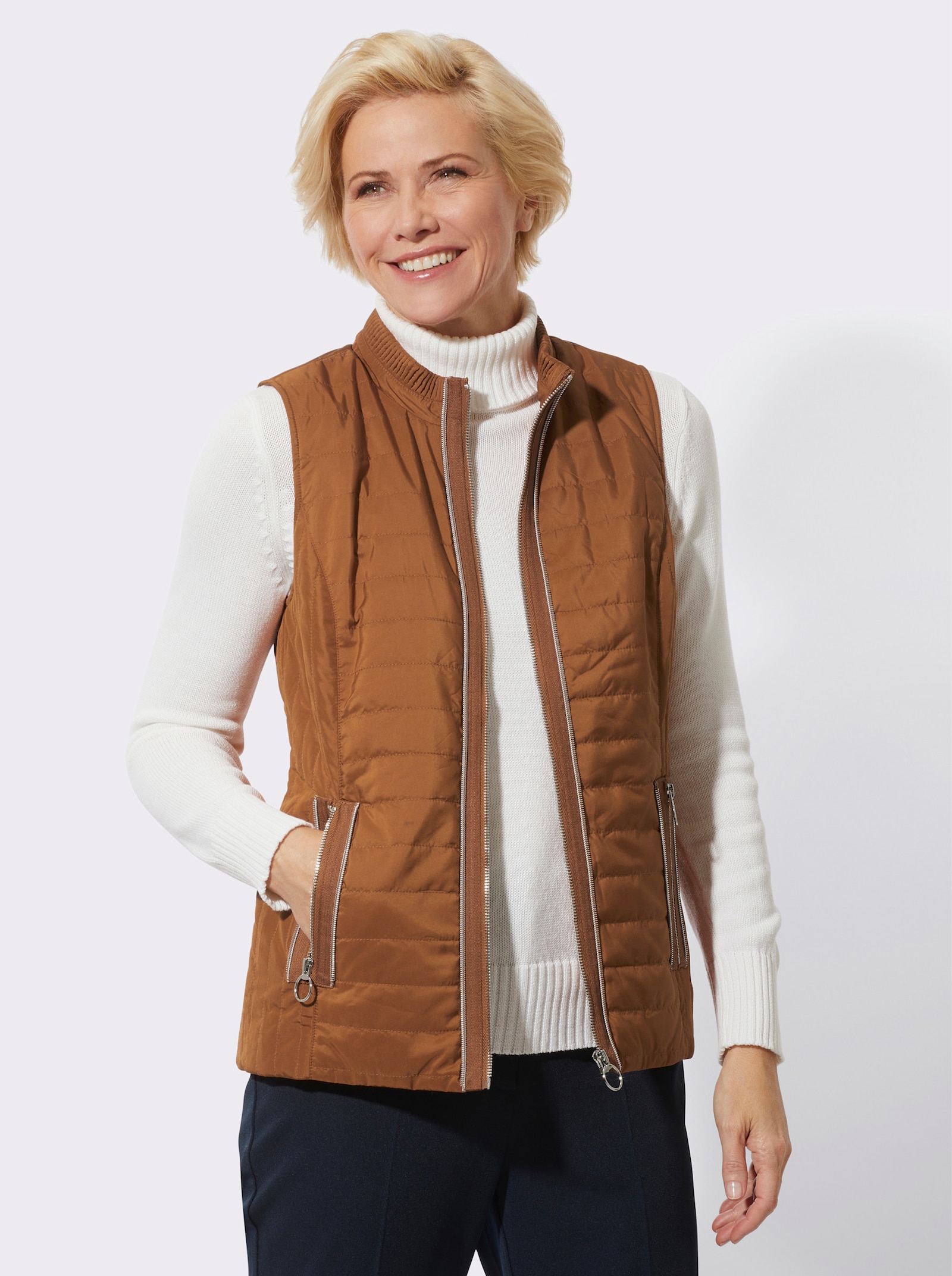 Gewatteerde jas met zilverkleurige details - cognac