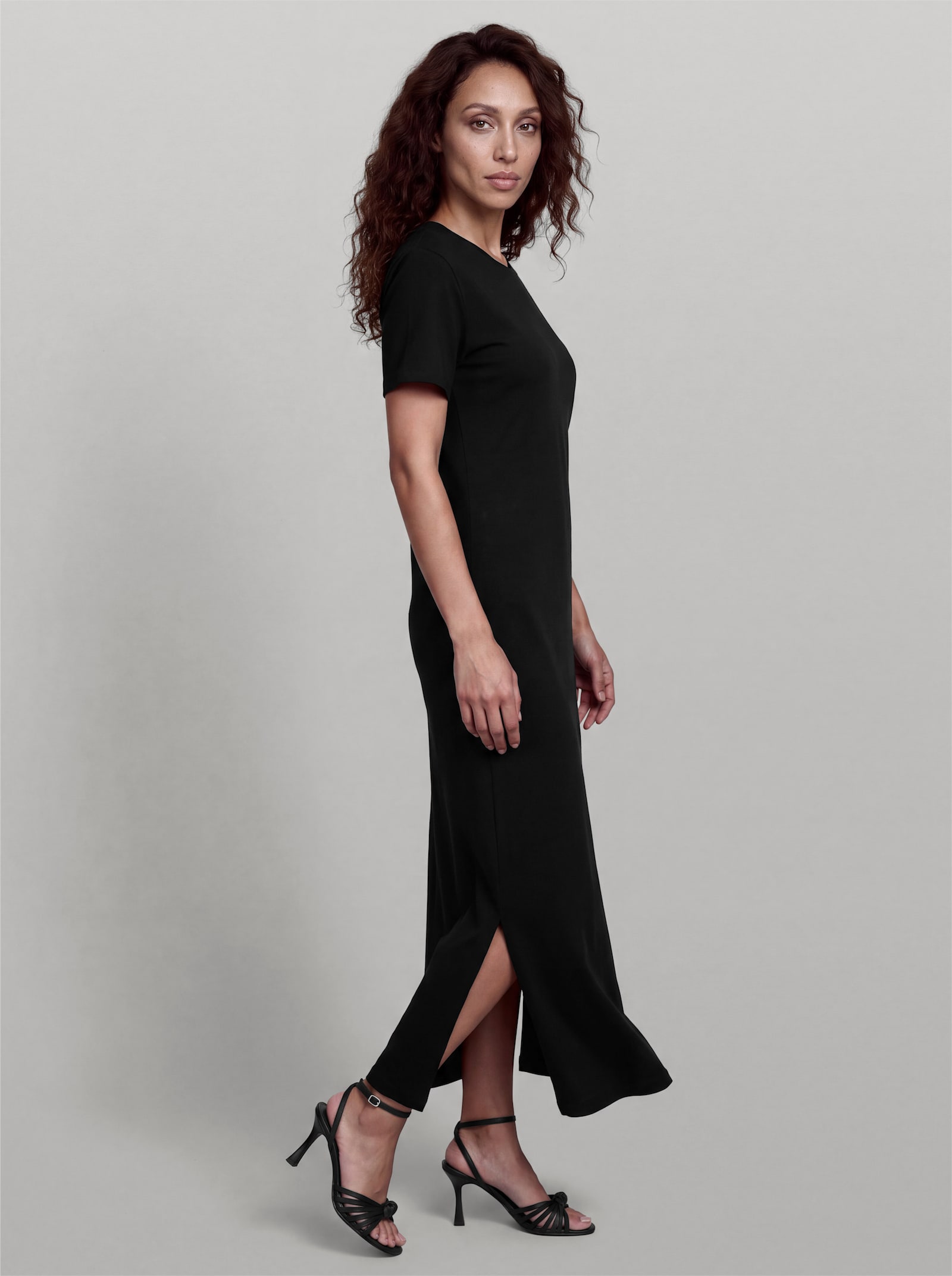 heine Jerseykleid mit Schlitz - schwarz