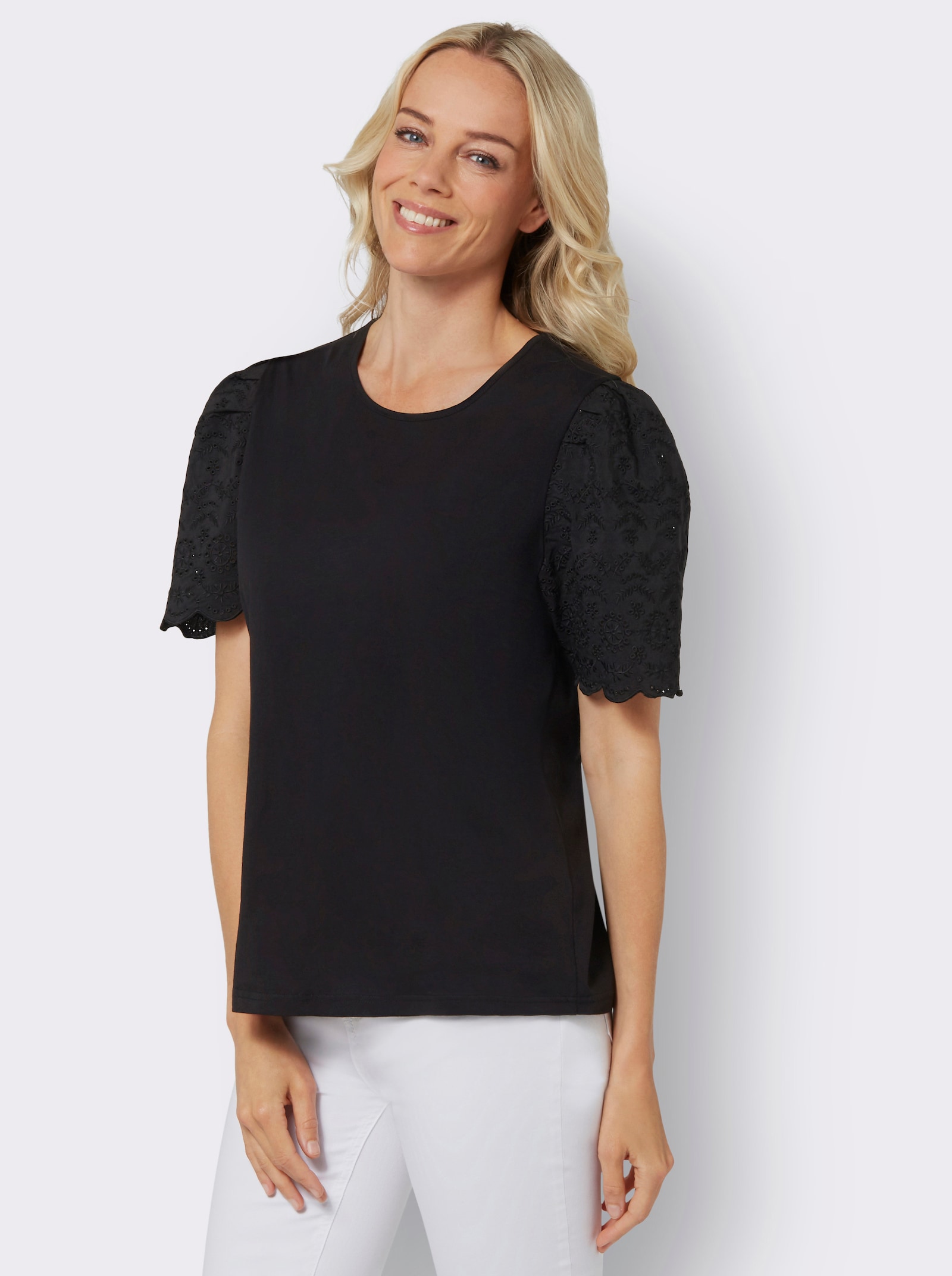 Tričko, kr. ruk., dier.výšivka - čierna