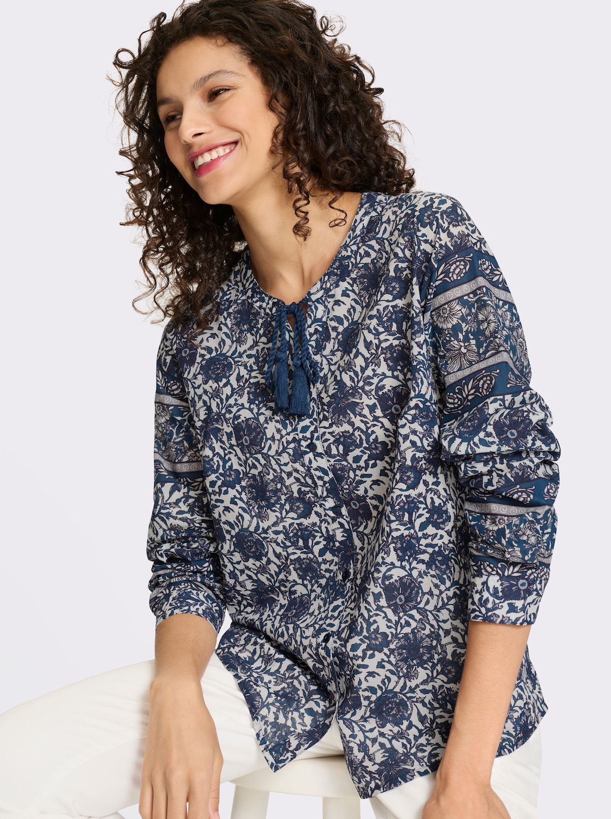 heine Druckbluse - champagner-dunkelblau-bedruckt