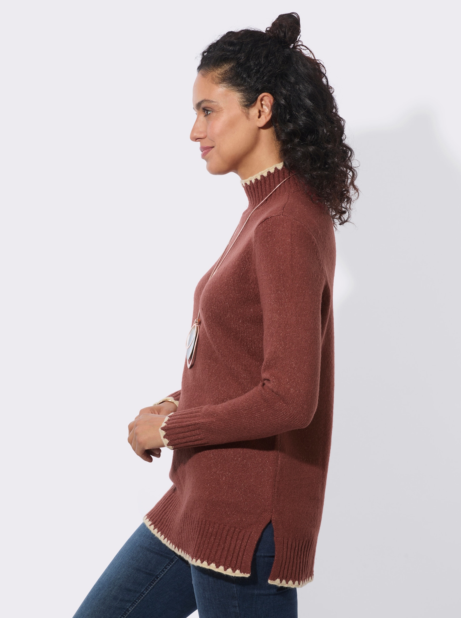 Longpullover mit Seitenschlitzen - rotbraun