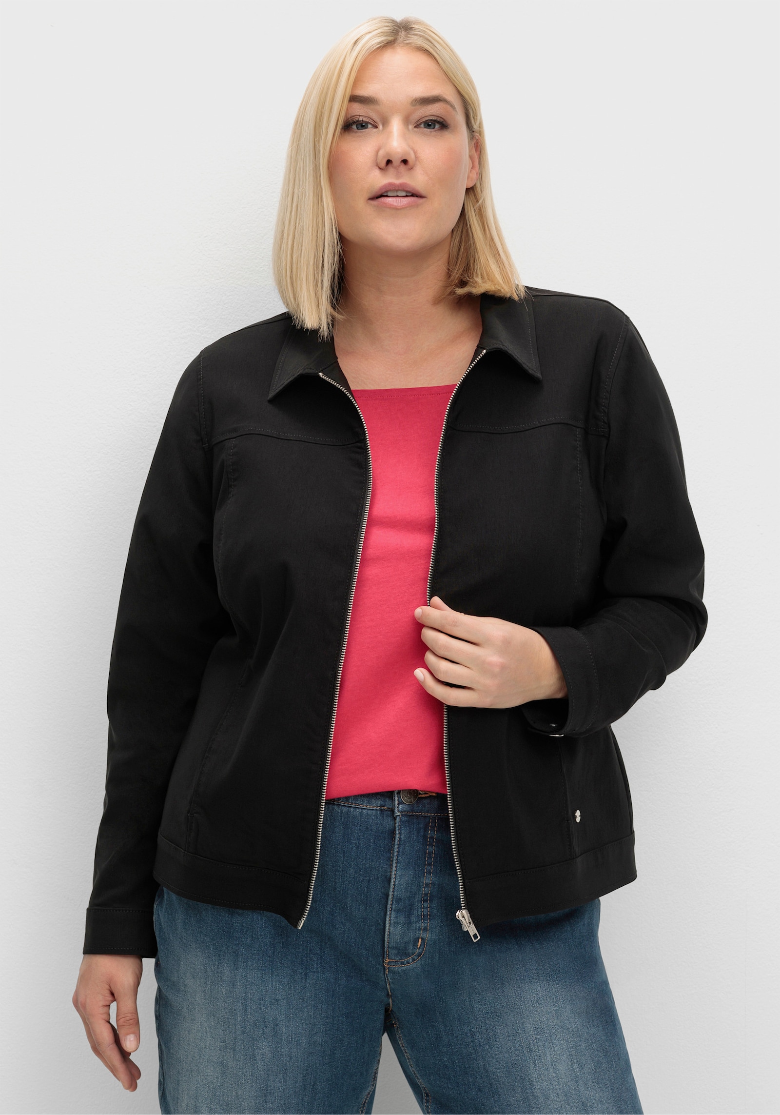 sheego Kurzjacke in taillierter Form, aus Bengalin - schwarz