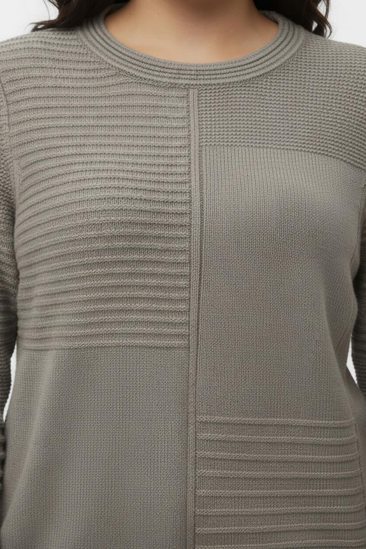 Rundhalspullover im Strickmuster-Mix - taupe