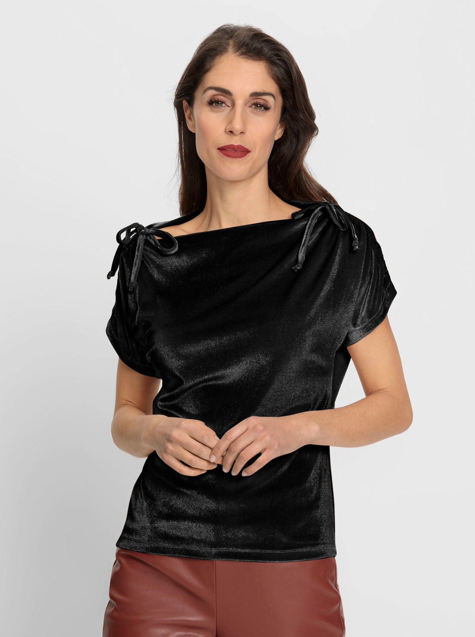 heine Kurzarmshirt mit geraffter Schulter - schwarz