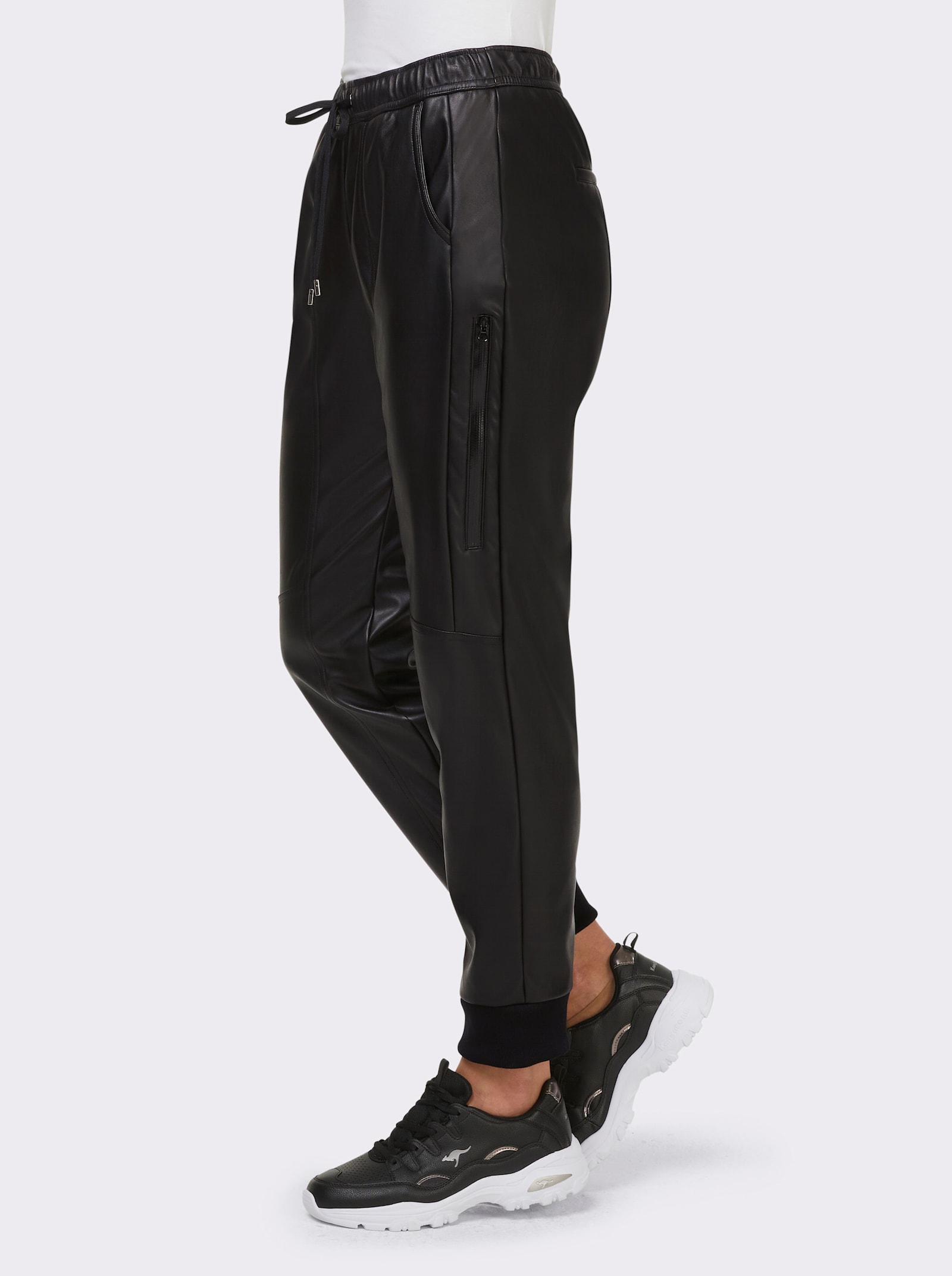 heine Broek van imitatieleer in licht toelopend model - zwart