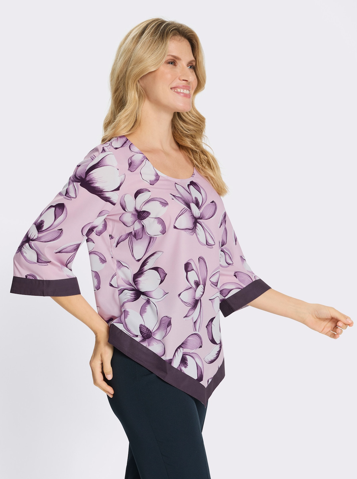 Schlupfbluse mit Trompetenärmeln - rosé-aubergine-bedruckt