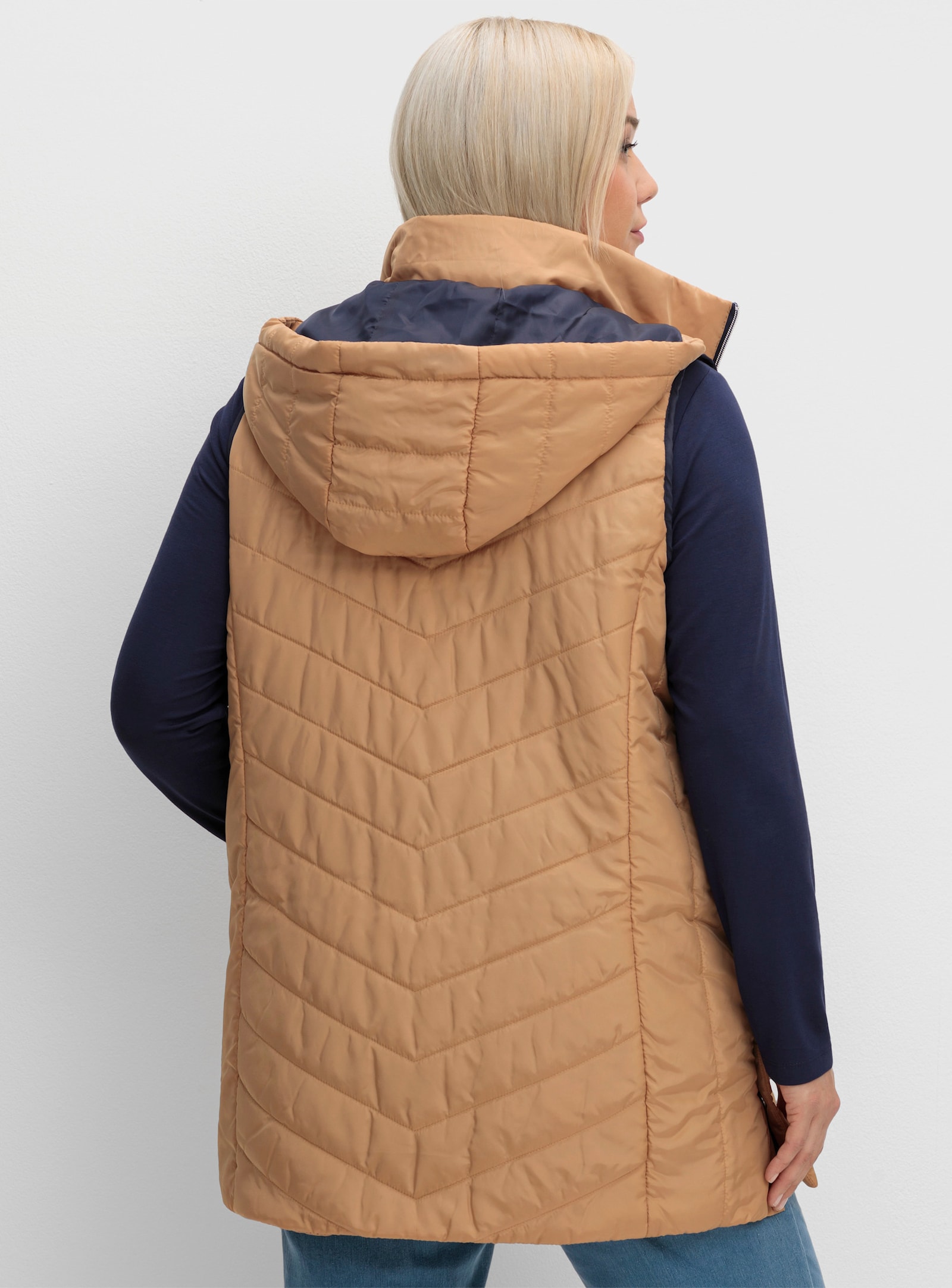 Longweste mit Seitenschlitzen, knöpfbar - camel