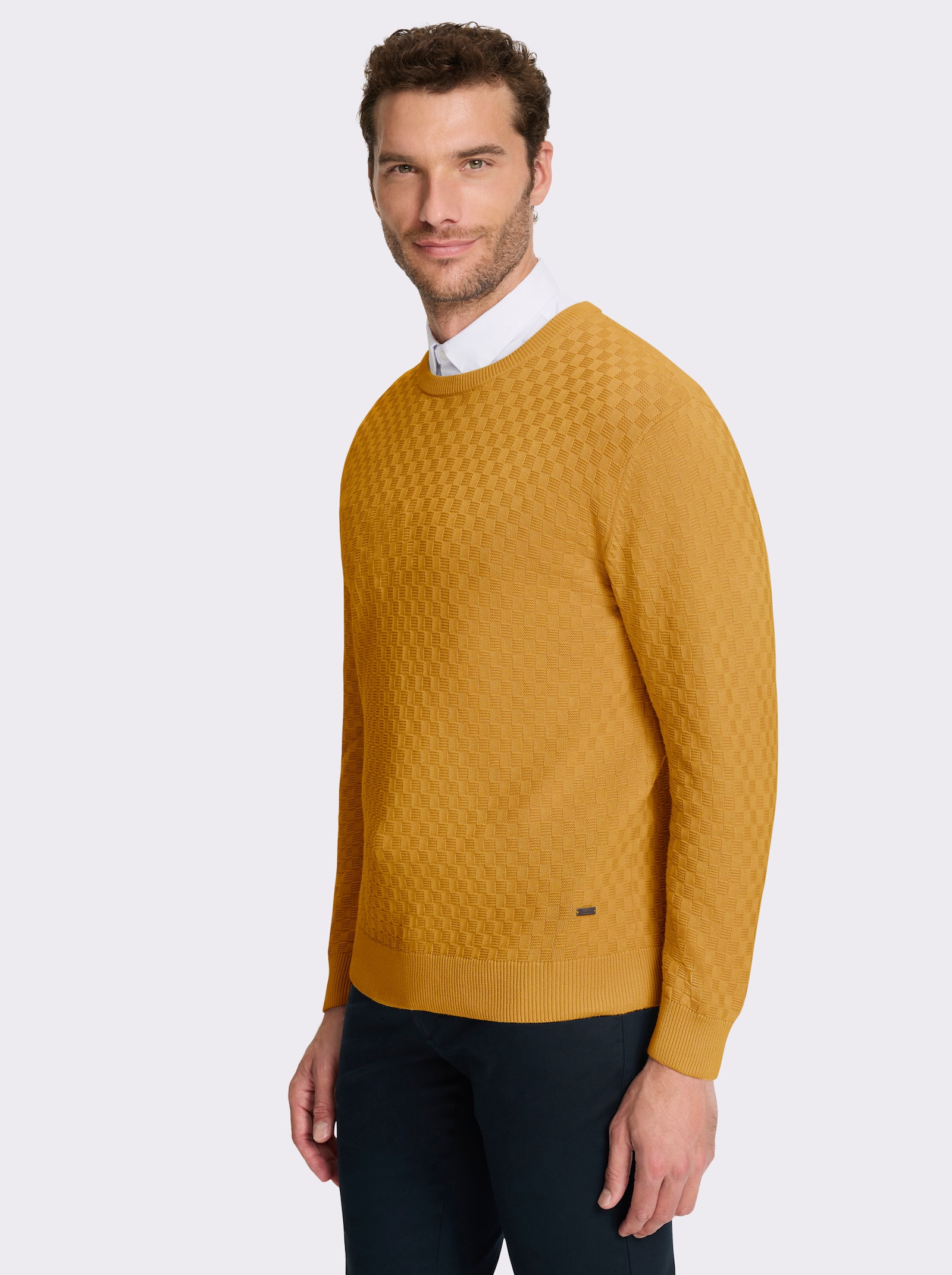 Marco Donati Rundhalspullover im Schachbrett-Muster rundum - ocker