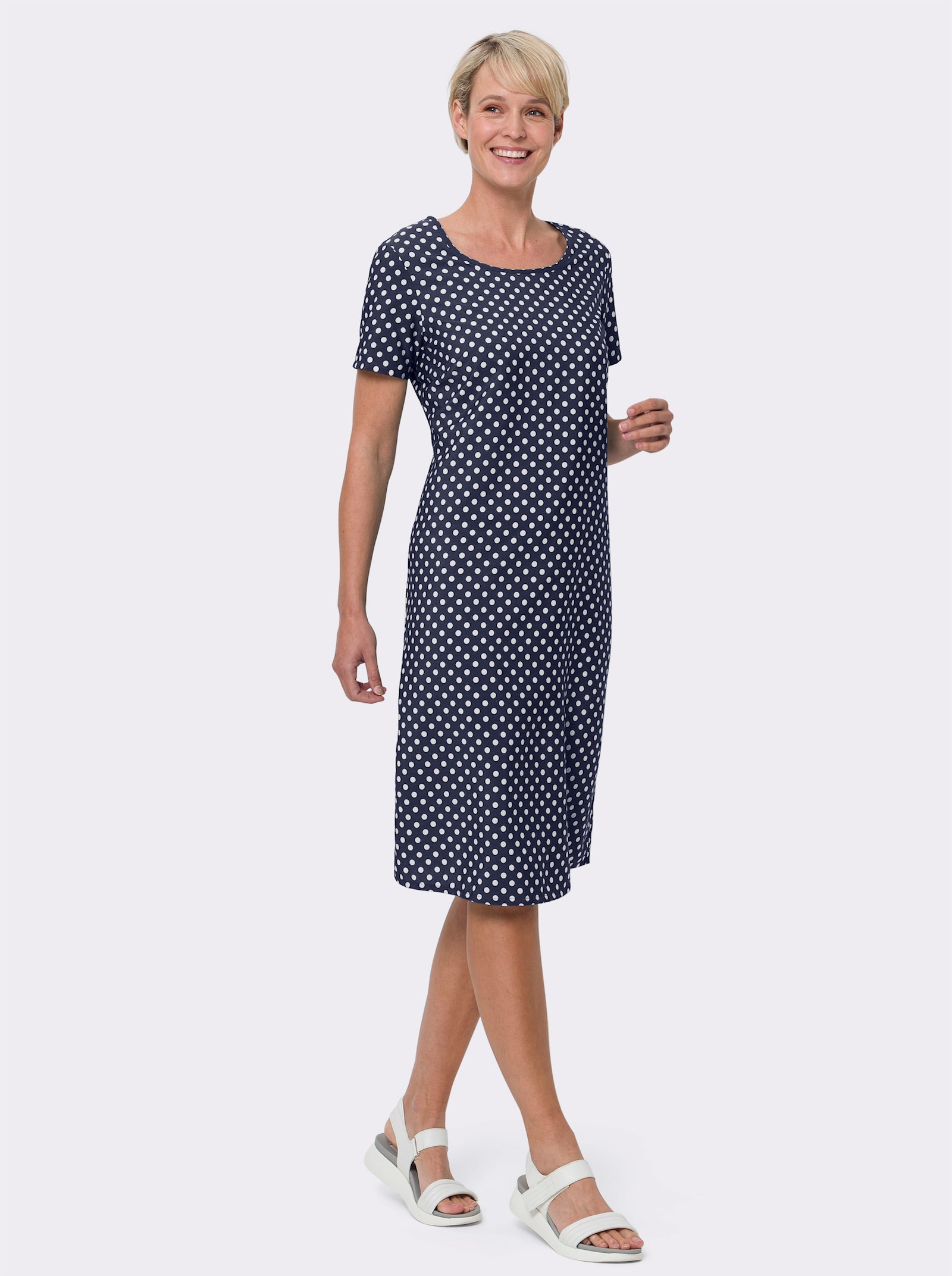 Webkleid mit ausgestelltem Schnitt, gepunktet - marine-weiß-getupft