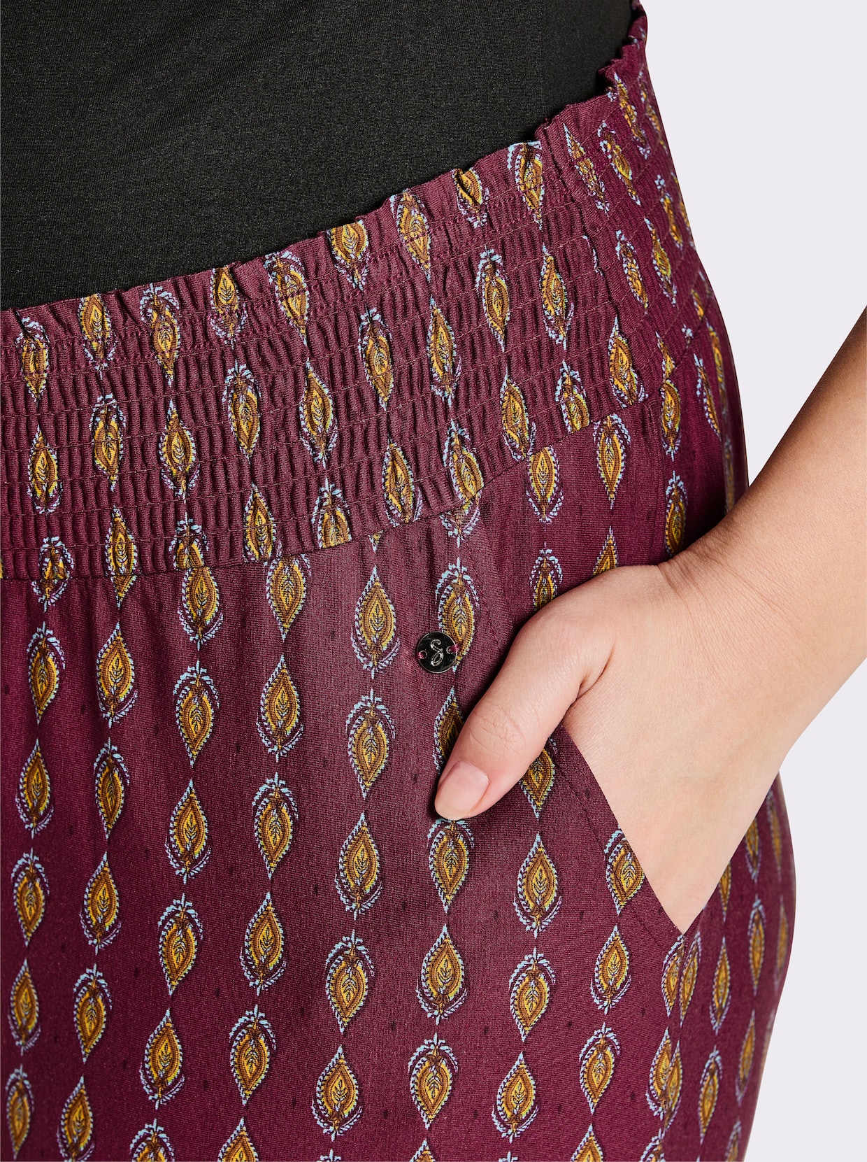 sheego Jerseyhose mit Paisley-Print - bordeaux-burgund-bedruckt
