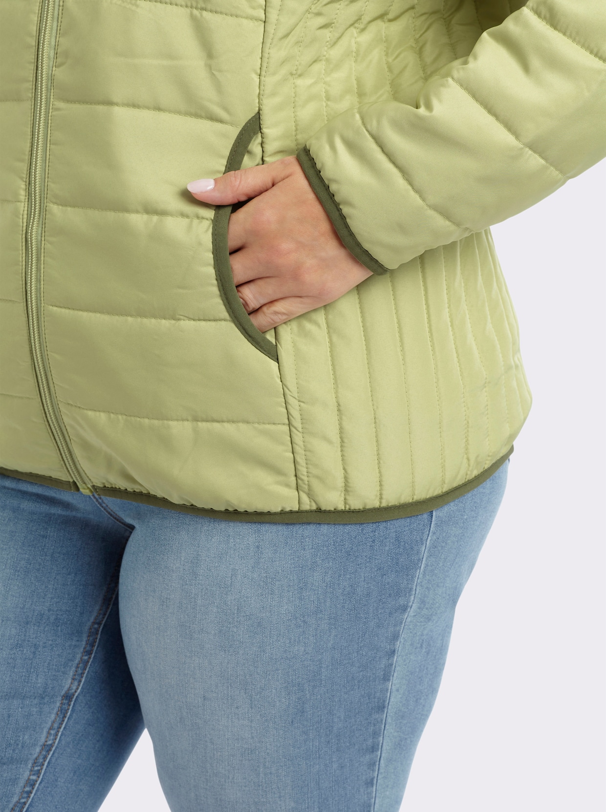 Steppjacke mit Kontrast-Paspeln - lindgrün-khaki