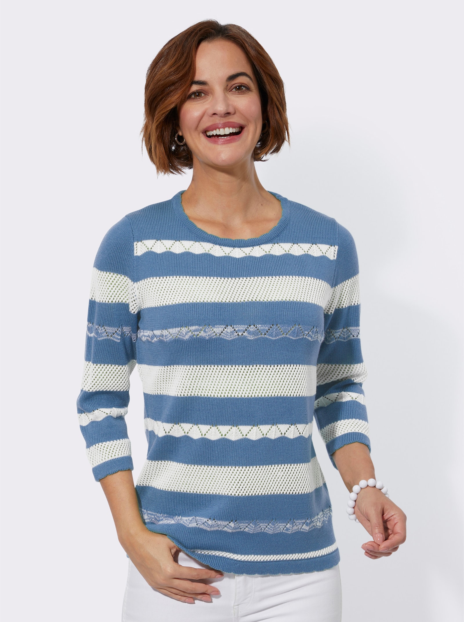 Ajourpullover mit gebogten Kanten - mittelblau-ecru-gemustert