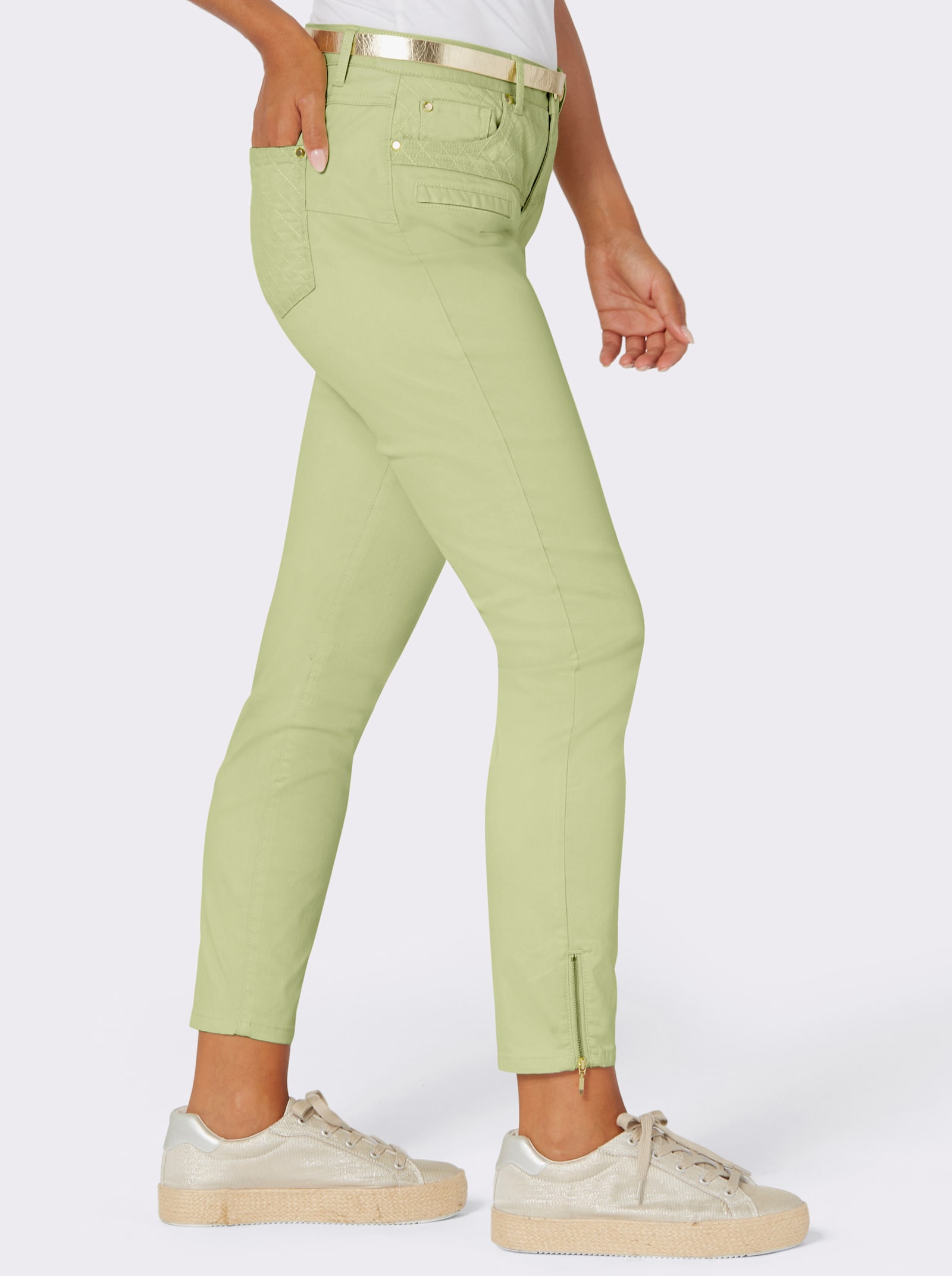 5-Pocket-Jeans mit Passe in Rautensteppung - pistazie