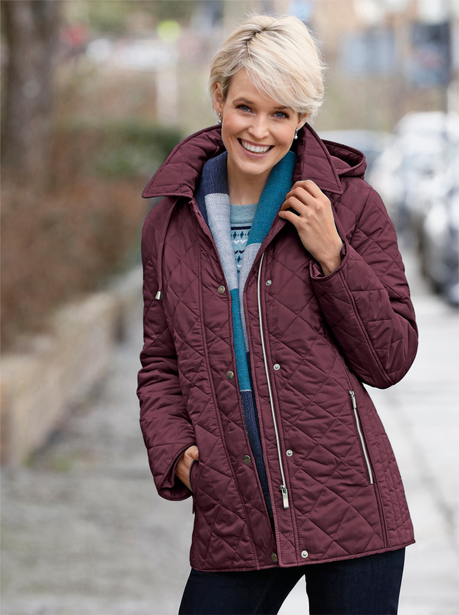 Winterjacke mit Schlingenknopf-Verschluss - burgund