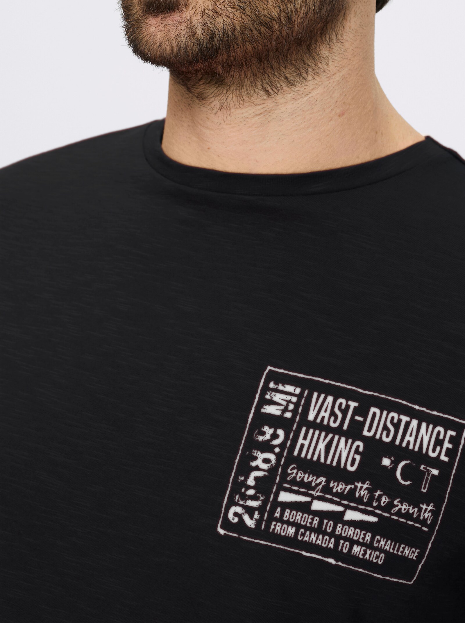 Catamaran Langarmshirt mit platziertem Druck - schwarz-bedruckt