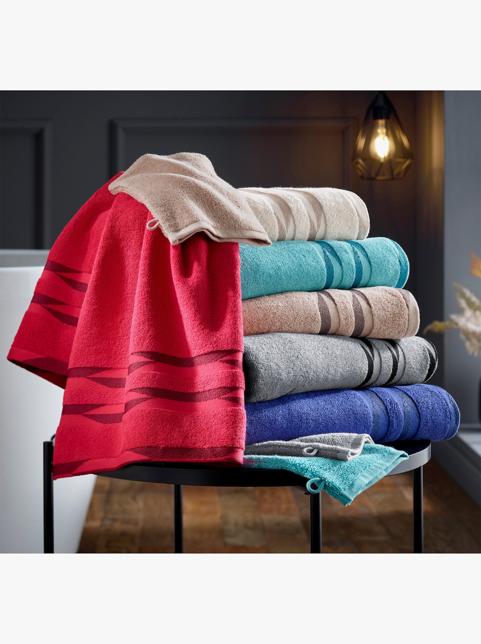 wäschepur Handdoek met 2-kleurige sierrand - rood