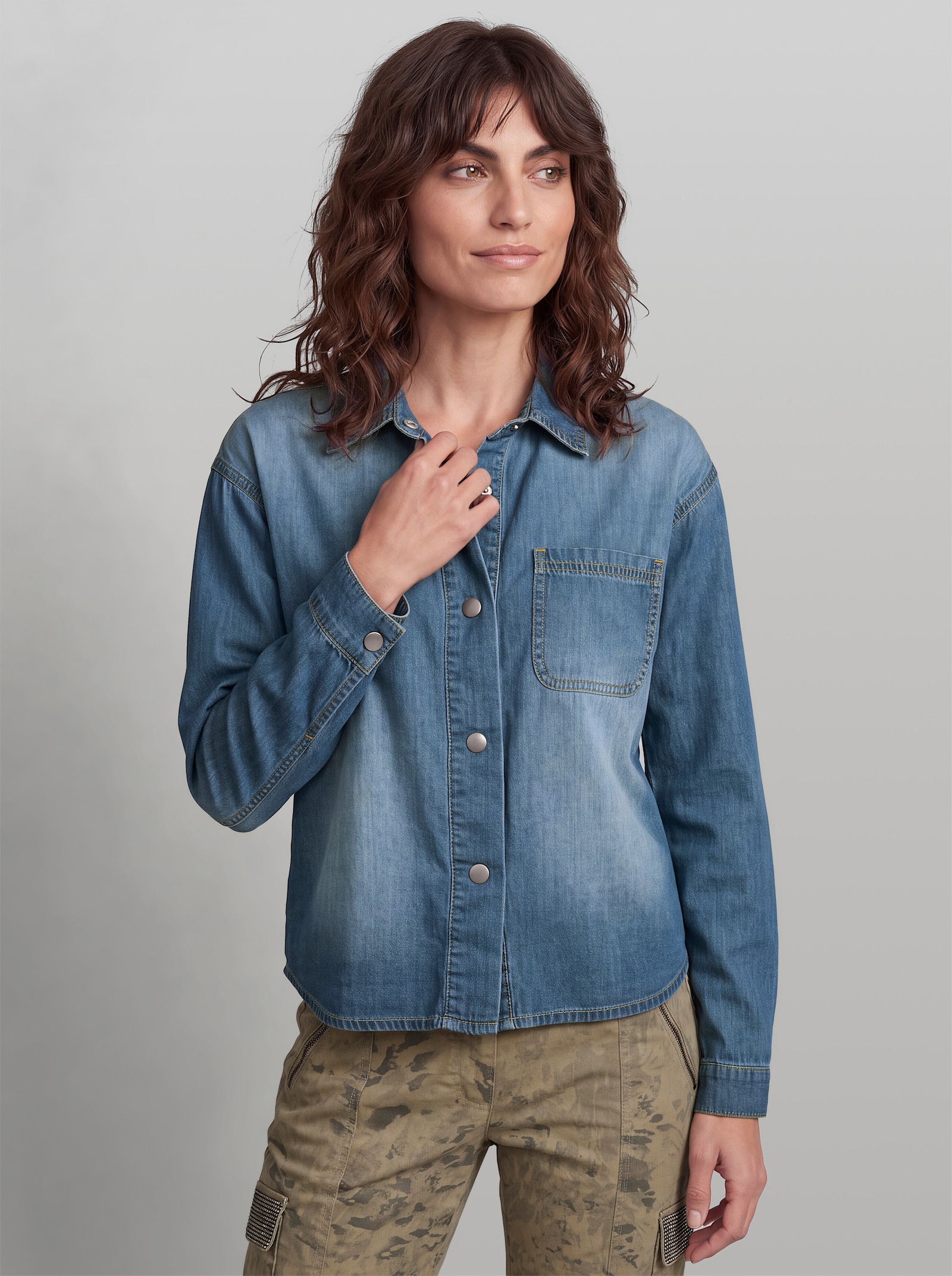 heine Jeansbluse mit Druckknopfleiste - blue-bleached