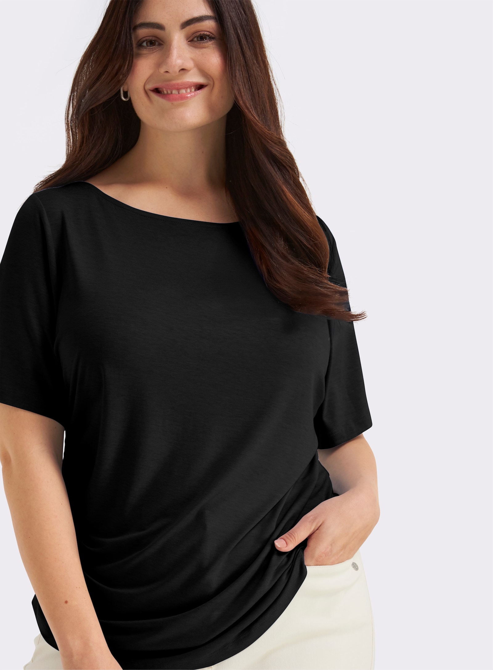 sheego Shirt mit Drapierungen in der Taille - schwarz