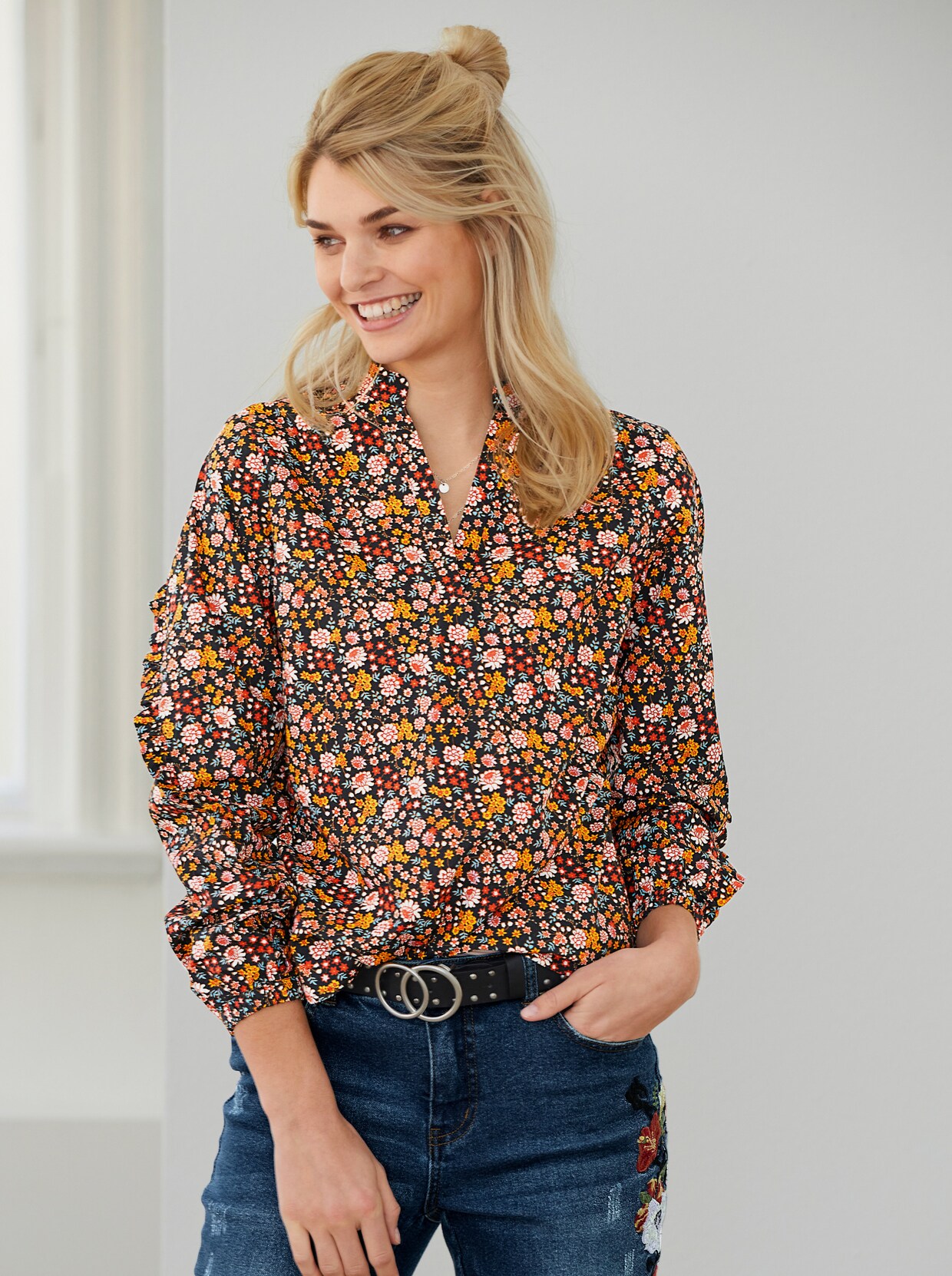 heine Druckbluse - schwarz-cognac-bedruckt