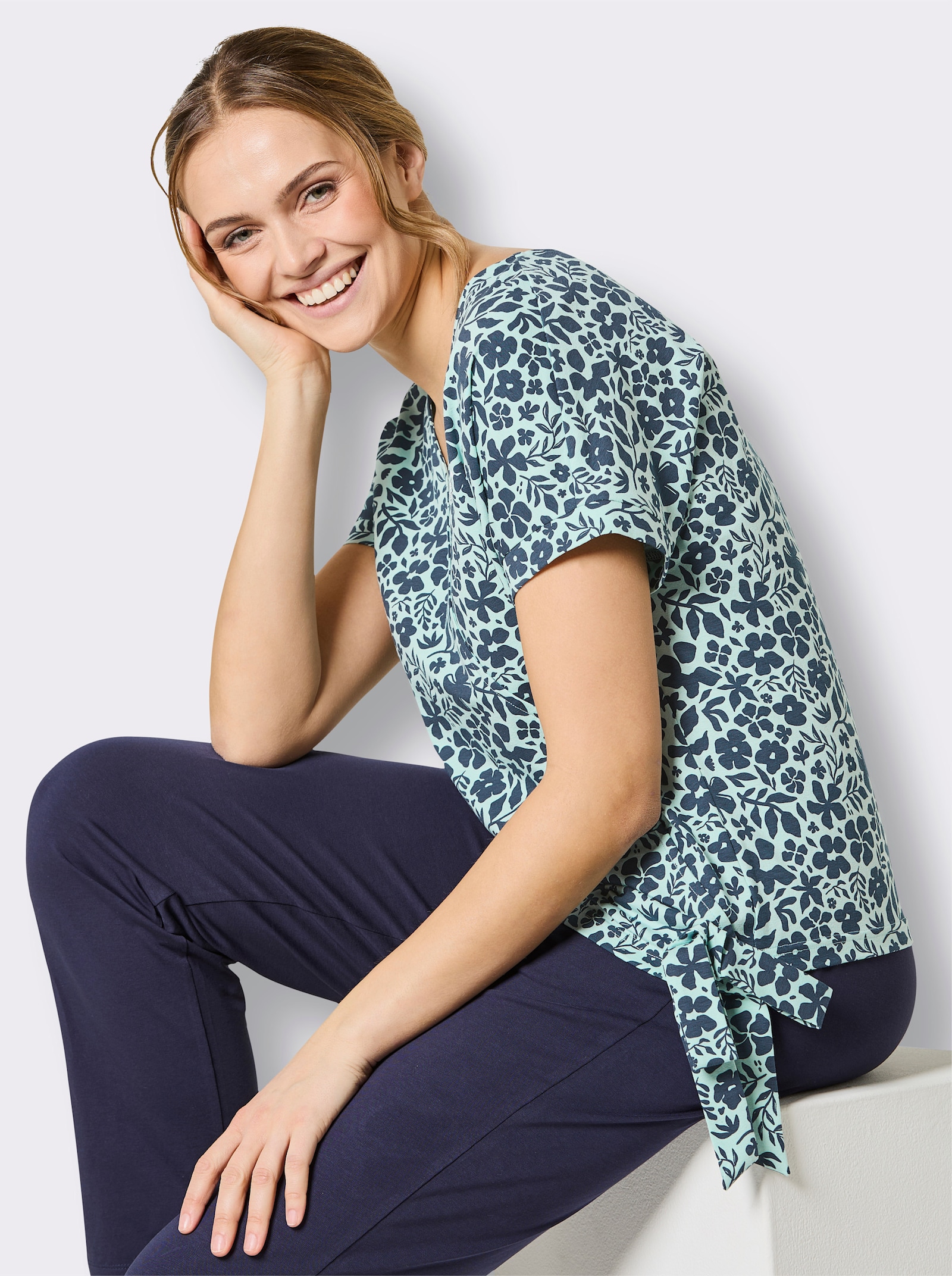 Catamaran Sports Funktionsshirt in Wickel-Optik - dunkelblau-mint-gemustert