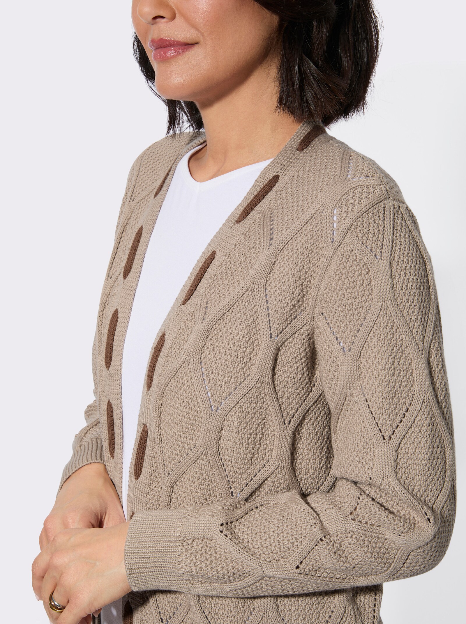 Longstrickjacke mit kontrastfarbigen Details - sesam