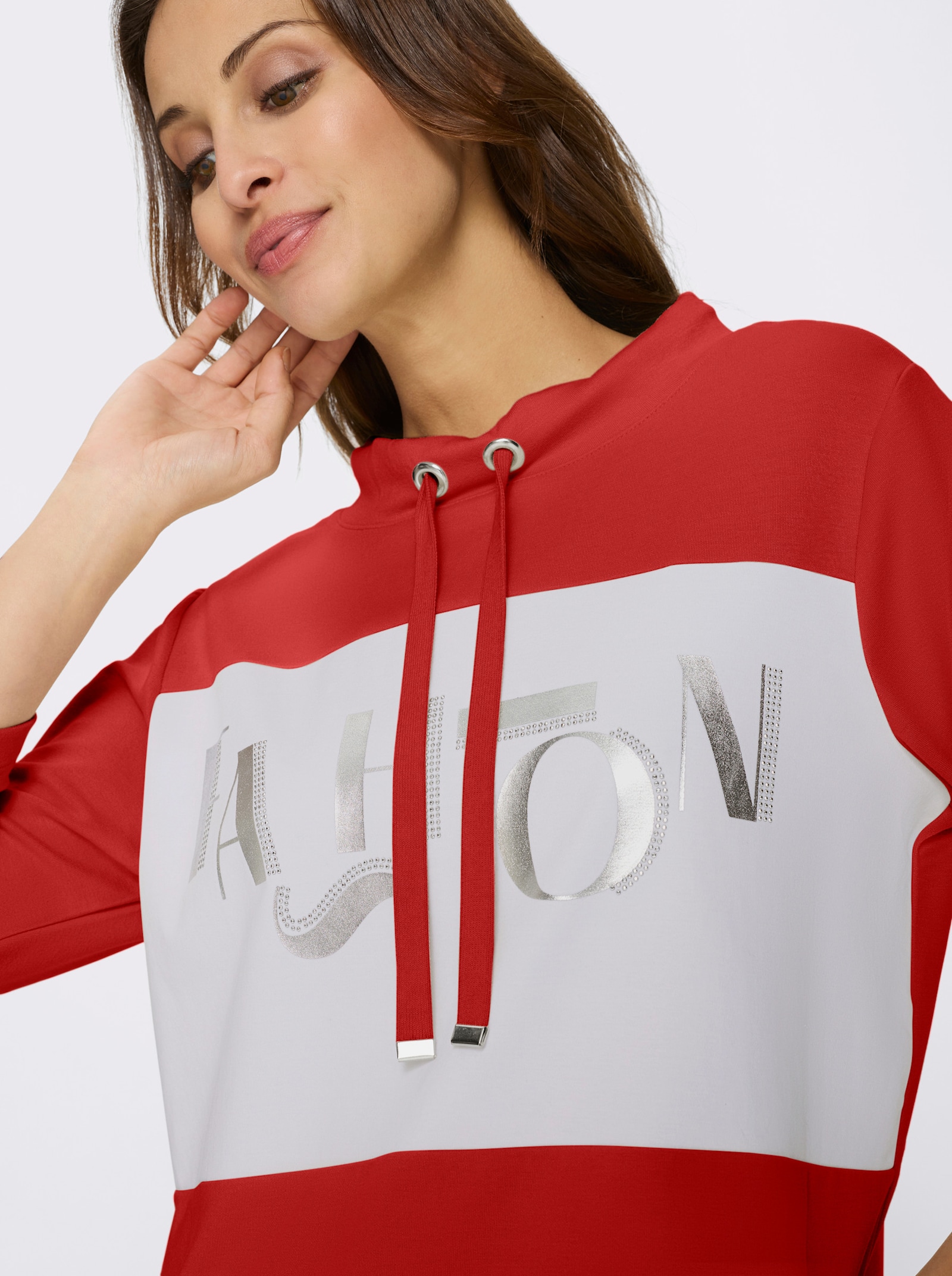 Sweatshirt mit Folienprint-Schriftzug - rot-weiß-geringelt