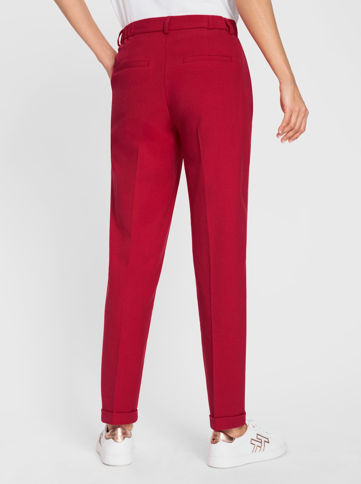 Hose mit Bügelfalten - rot