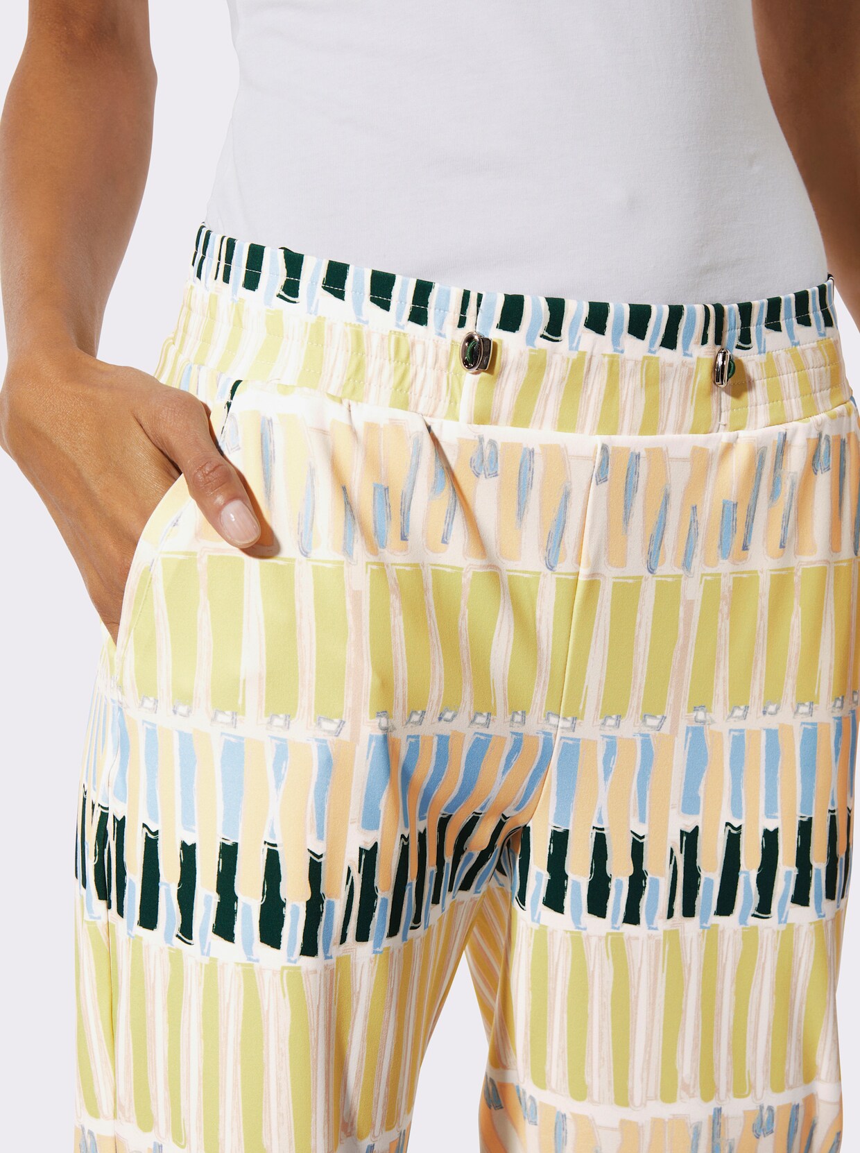 Jogg Pants - ecru-moos-bedruckt