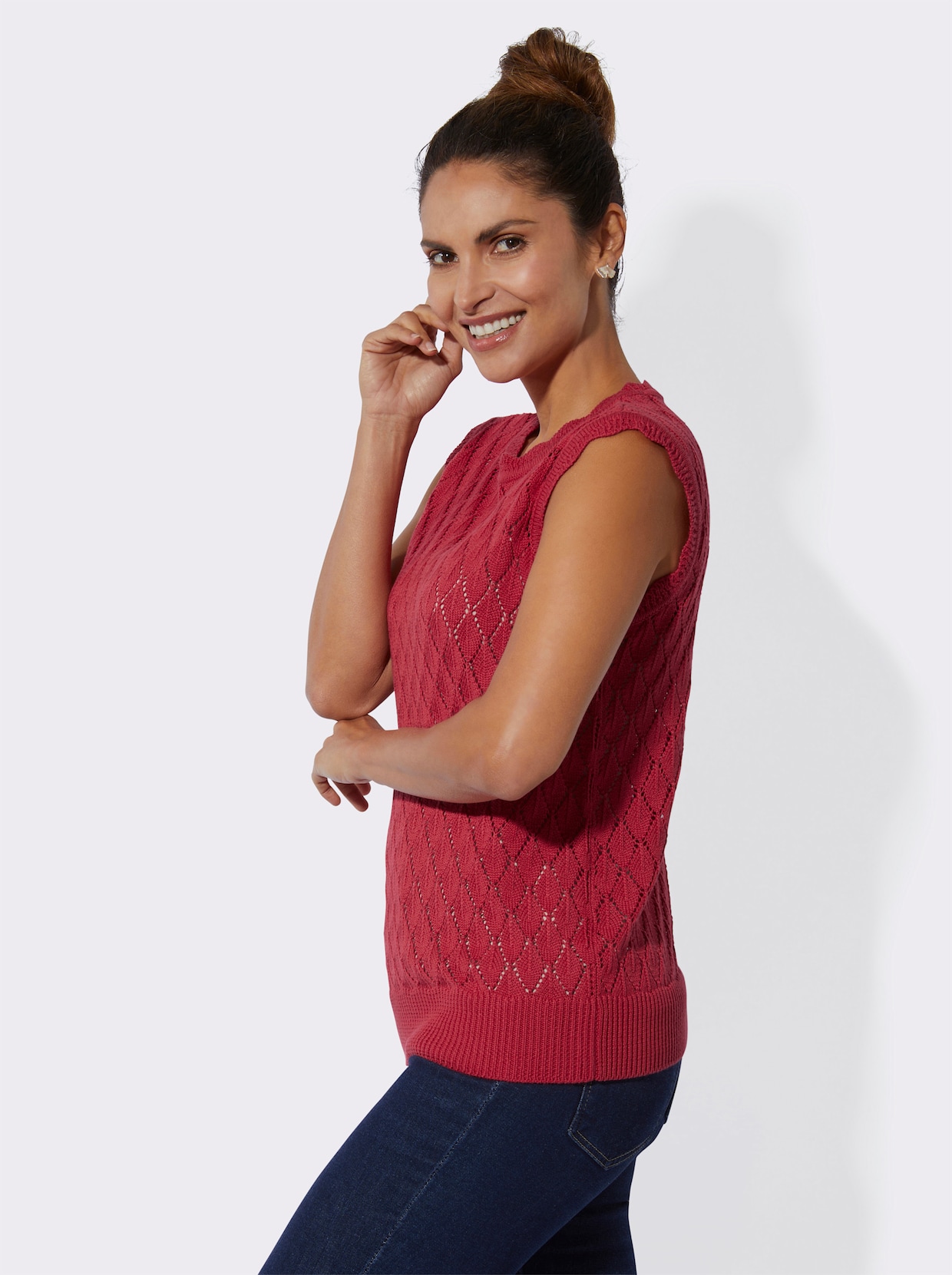 Pullunder im Ajourmuster - erdbeere