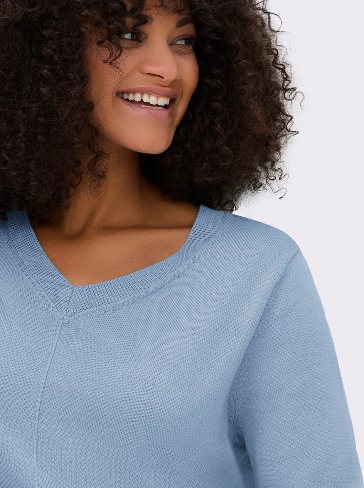 V-Ausschnitt-Pullover mit Biesen vorne - eisblau