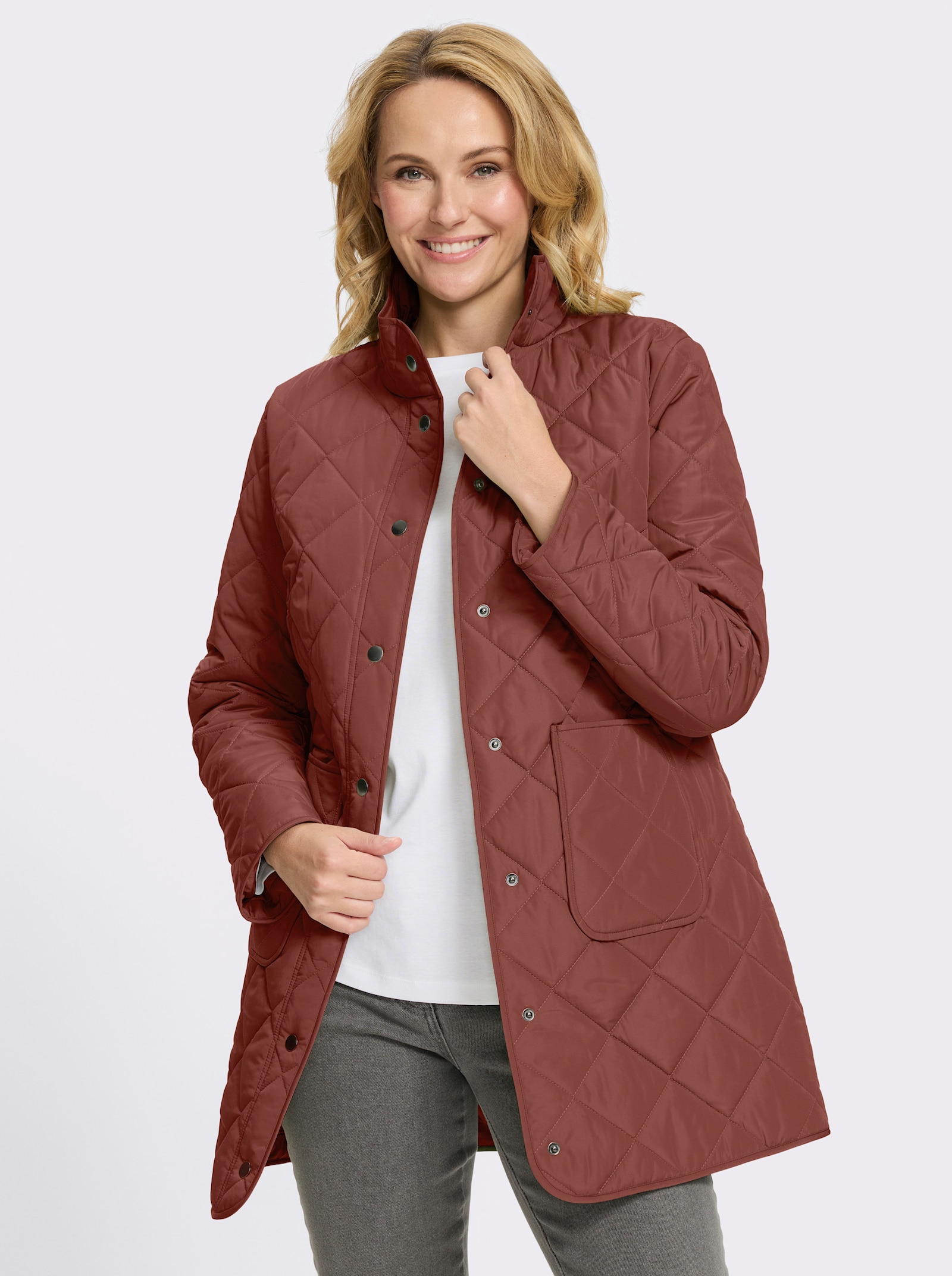 Longjacke mit quadratischem Steppmuster - rotbraun