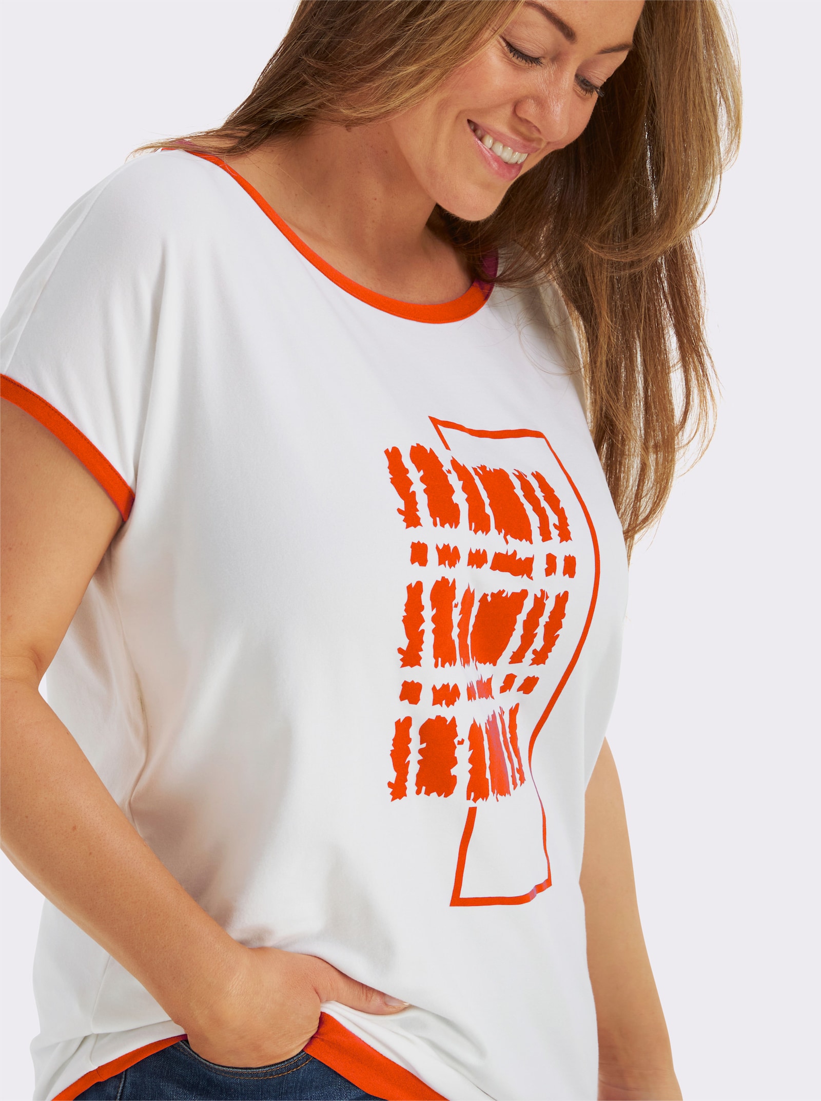 Print-Shirt mit U-Boot-Ausschnitt - ecru-orange-bedruckt