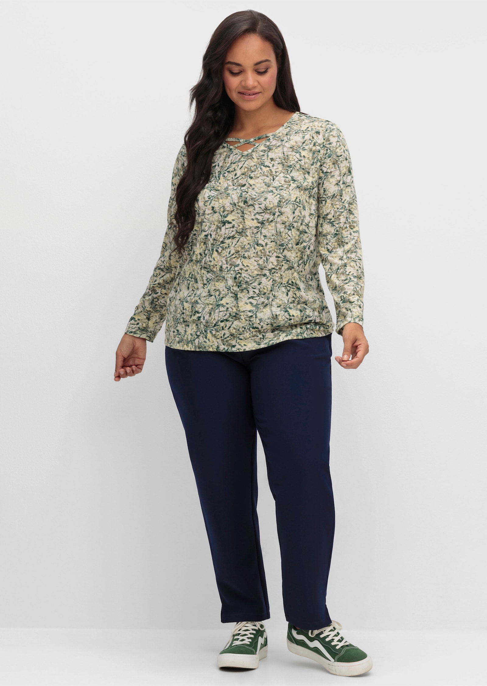 Print-Shirt in Ausbrenner-Qualität - lindgrün-zitrone-bedruckt