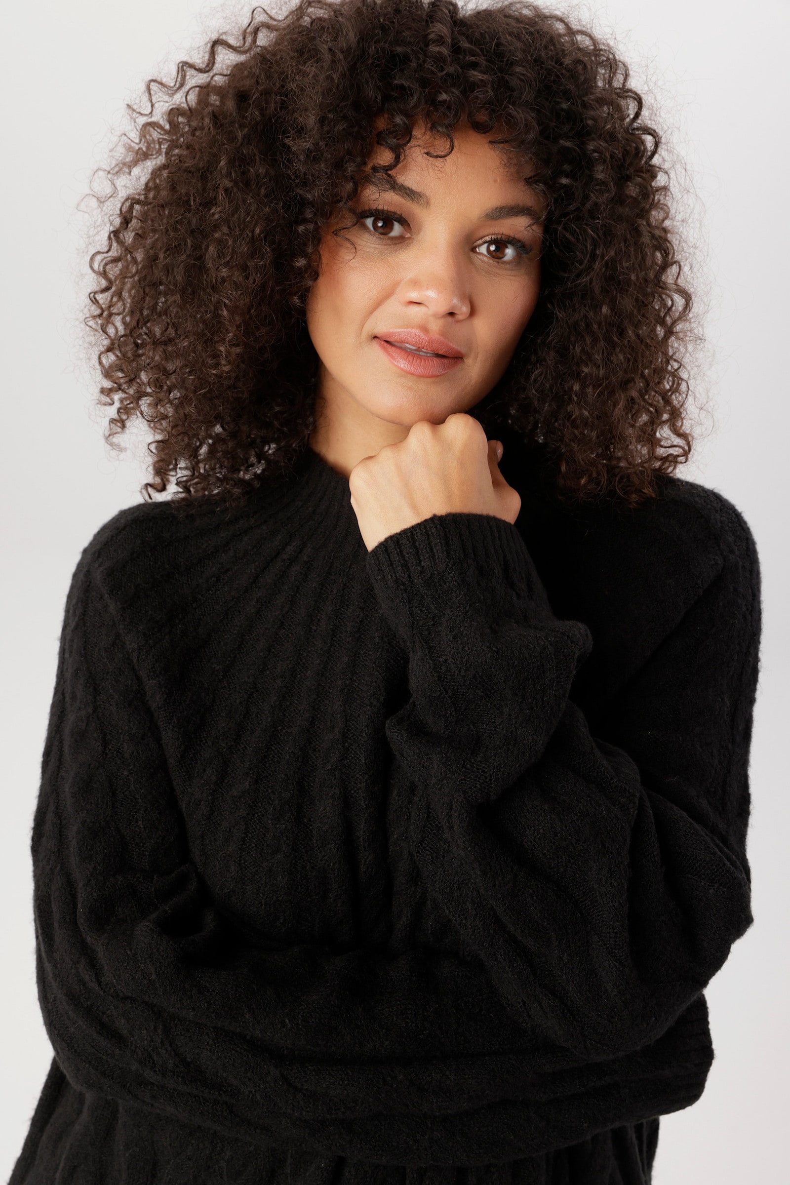 Aniston PLUS Strickpullover - schwarz