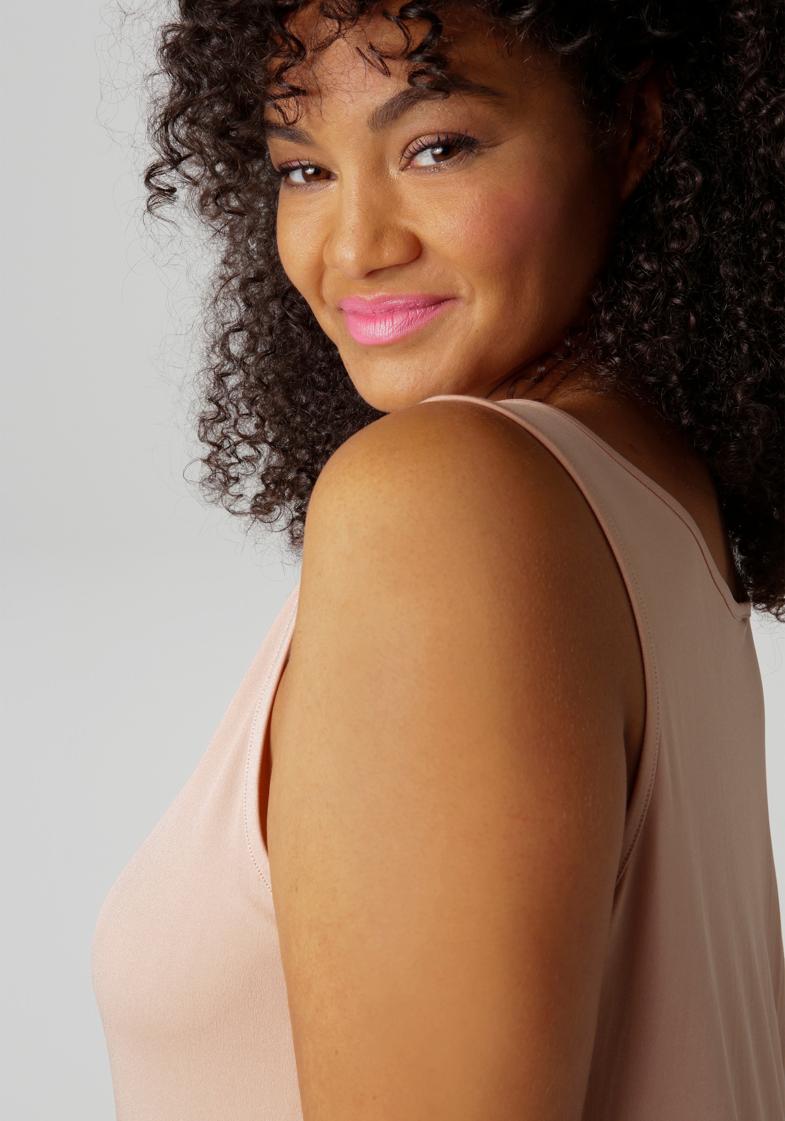 Aniston PLUS Unterkleid - natur