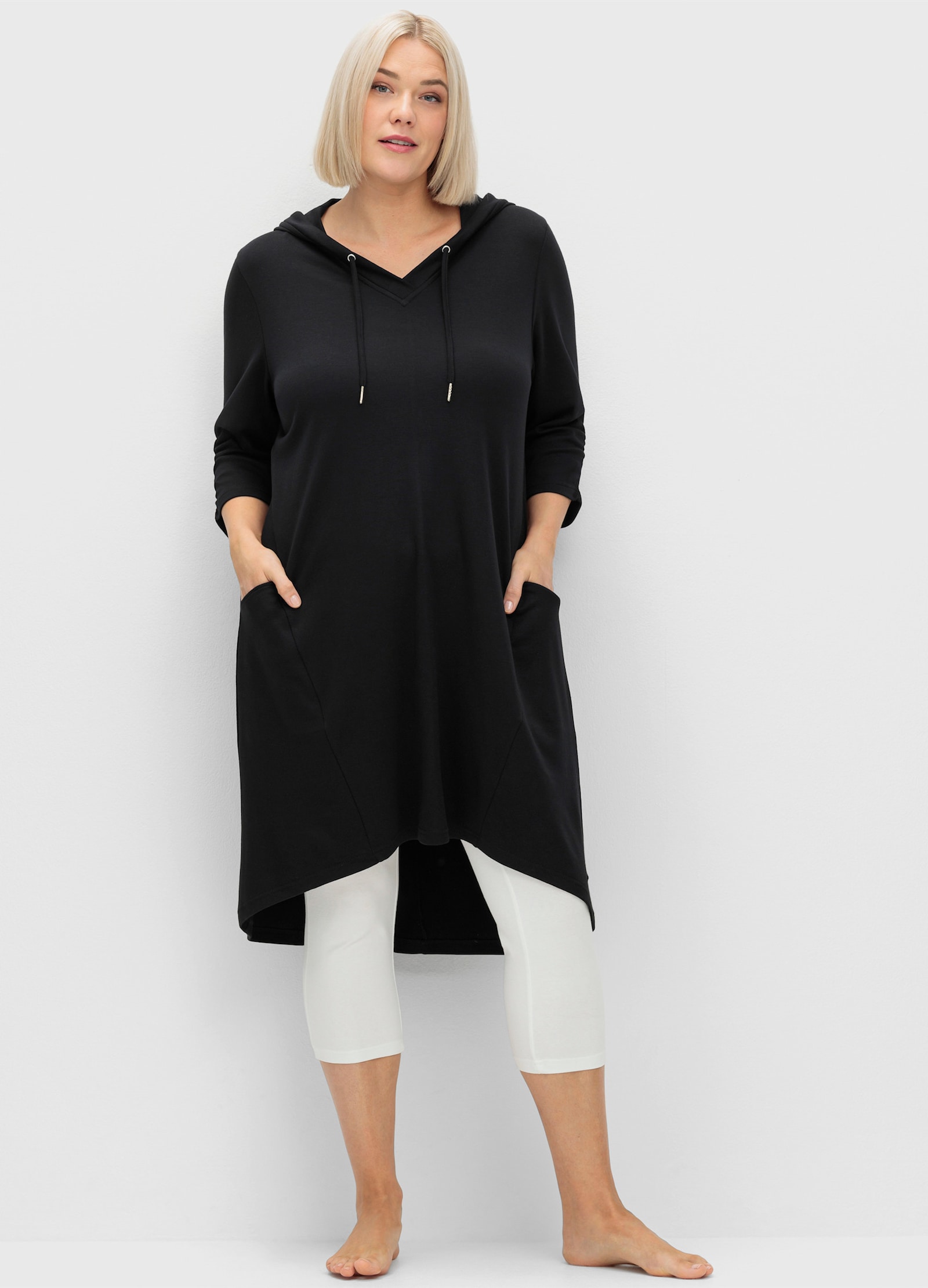 sheego Shirtkleid mit Kapuze - schwarz