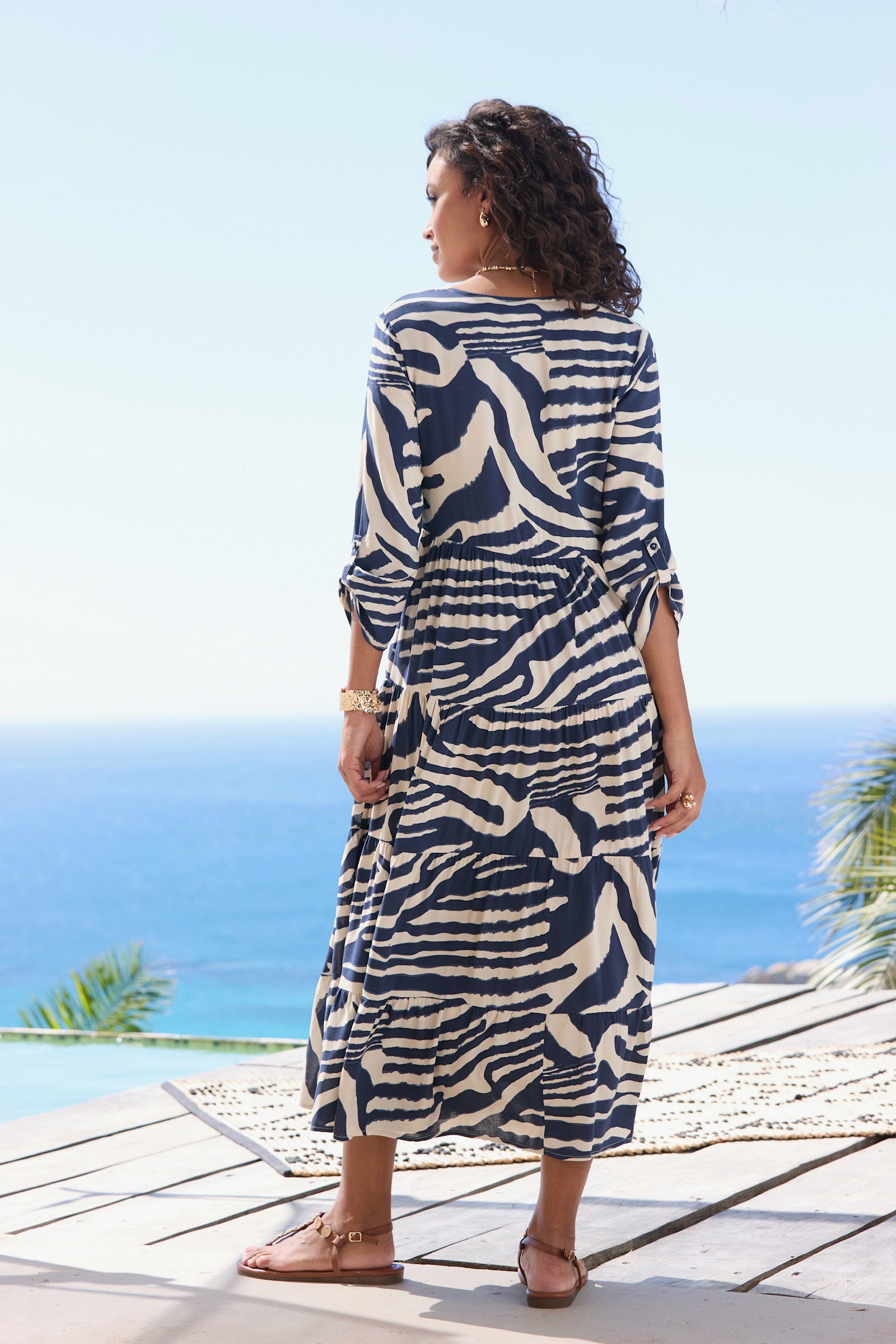 LASCANA Maxikleid - creme-graublau bedruckt