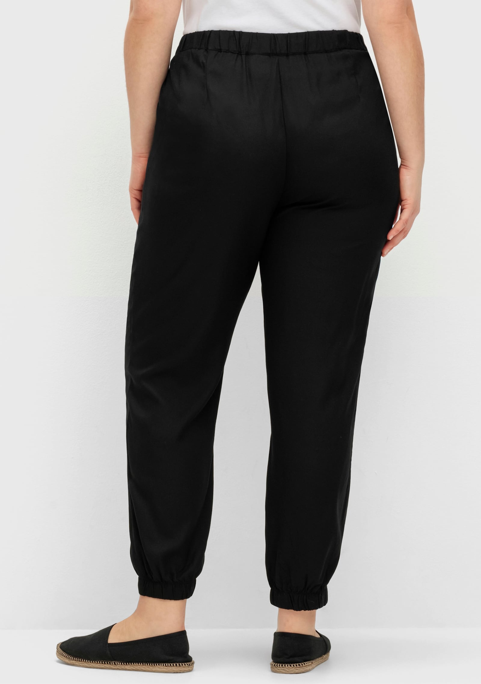 Haremshose mit Bündchen am Saum - schwarz