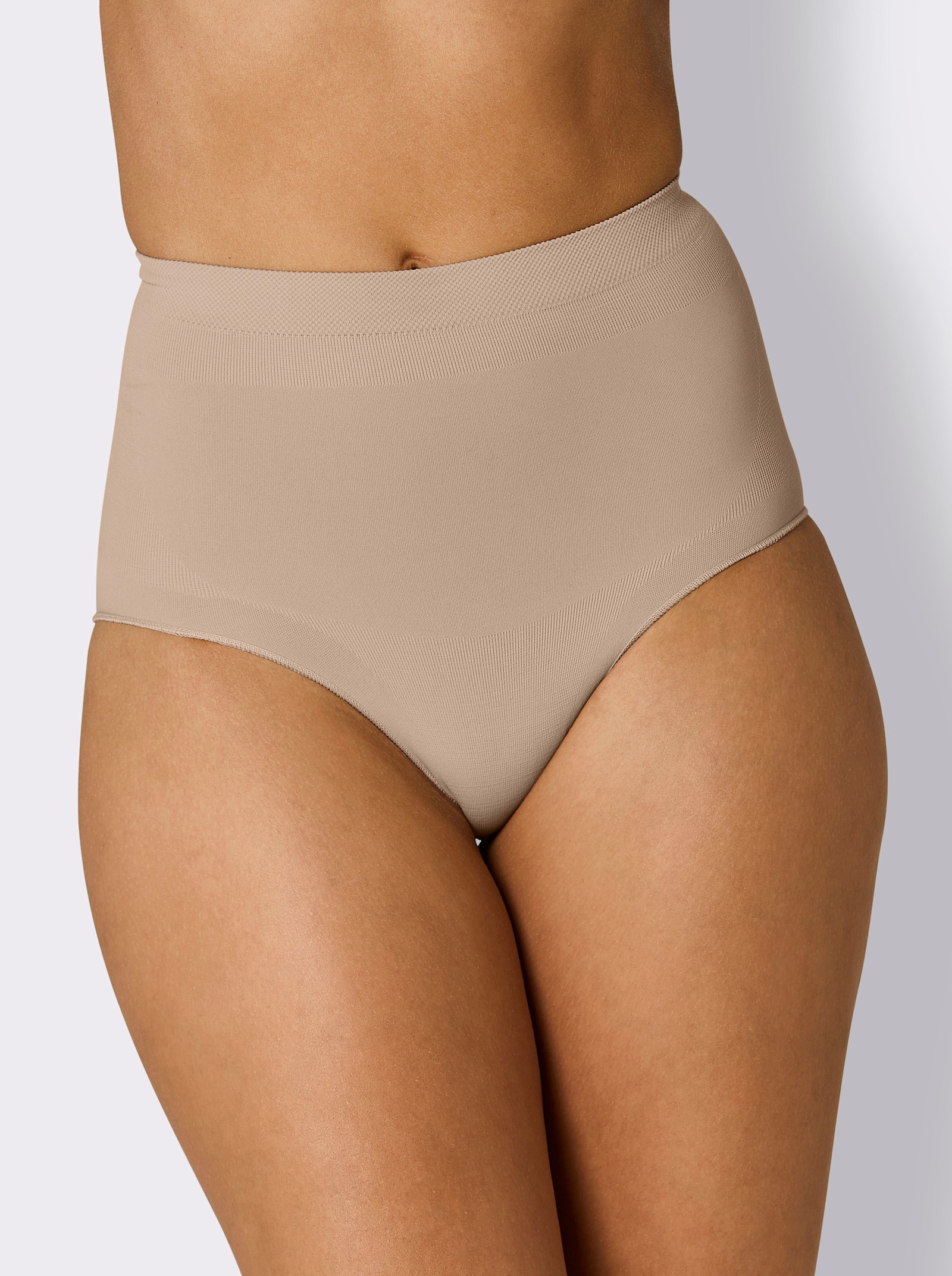 Slip gainant - couleur chamois