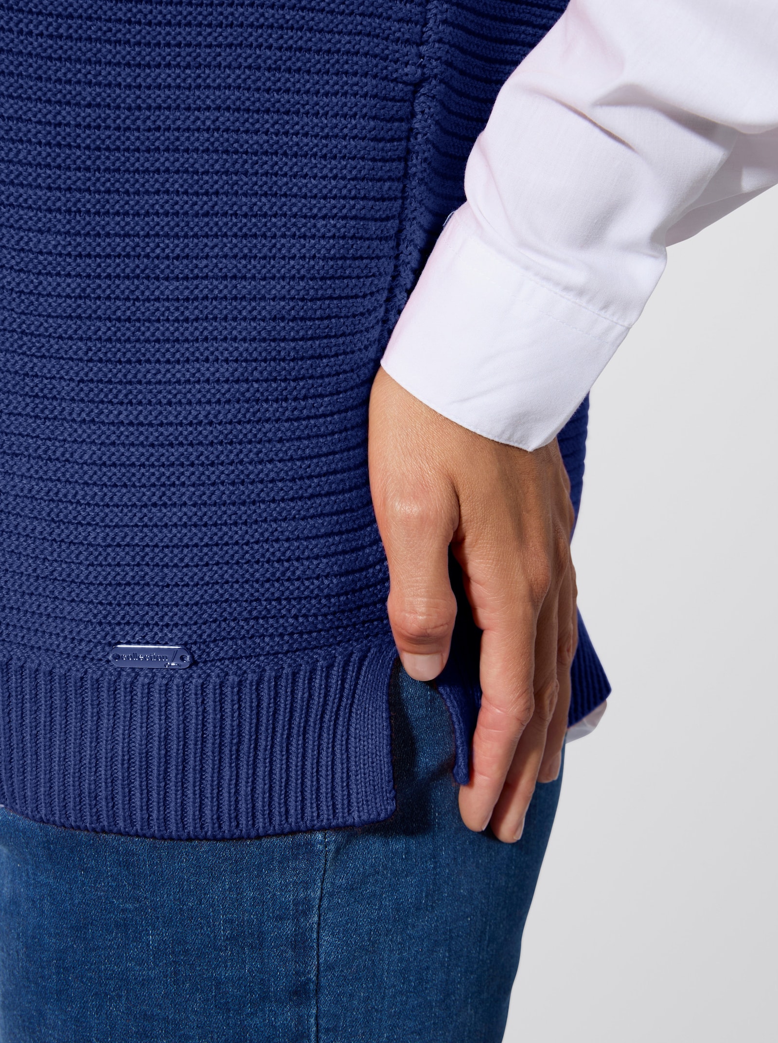 Pullunder im Ajour-Strickmuster-Mix - royalblau