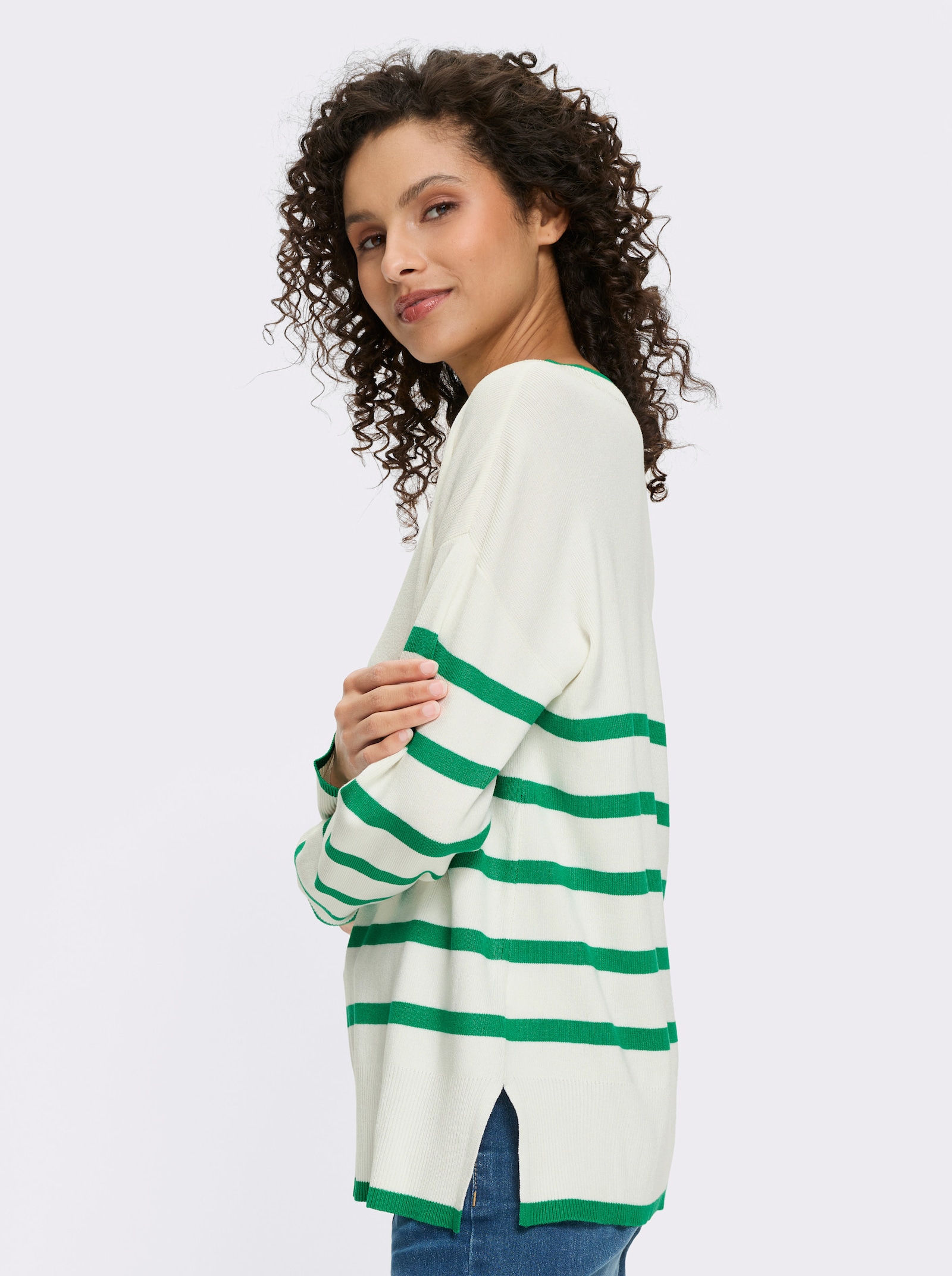 heine Gestreepte pullover met V-hals - grasgroen/ecru gestreept