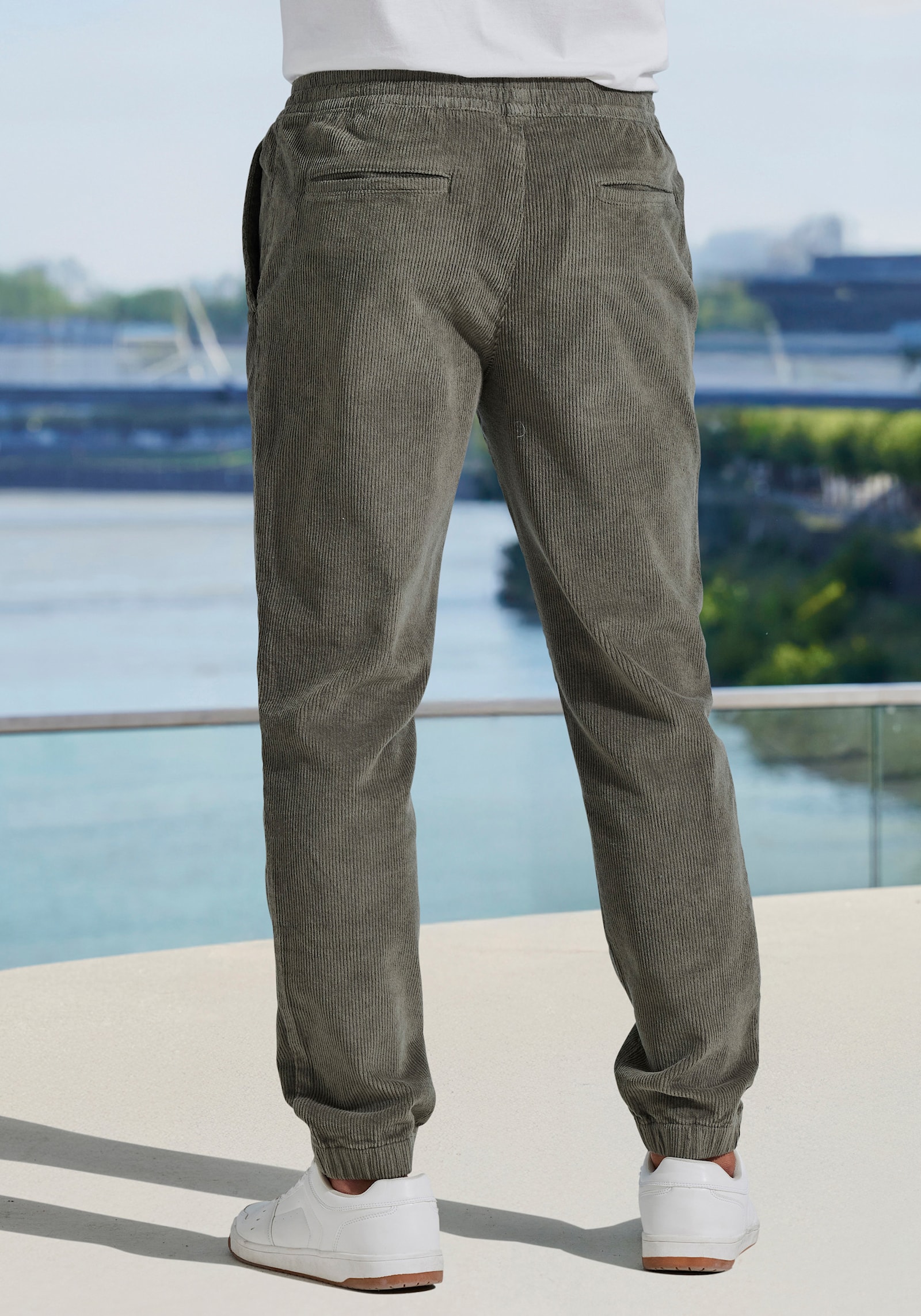 John Devin Jogger Pants - salbei