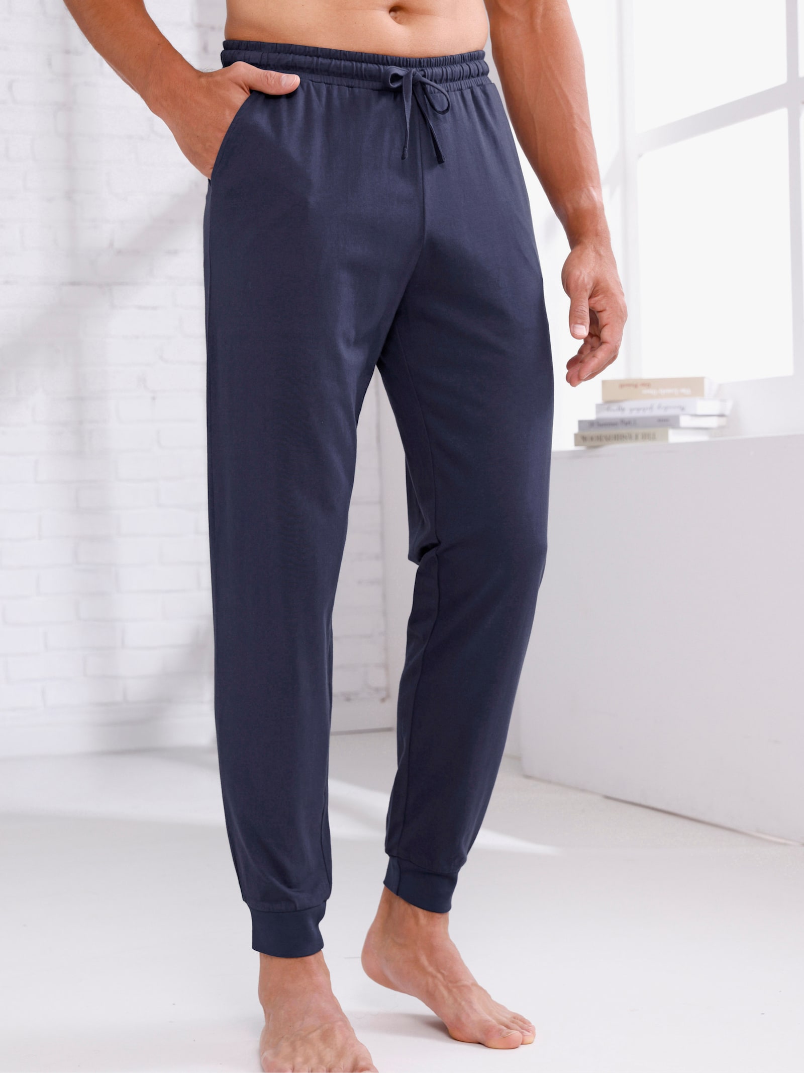 Jerseyhose mit elastischen Rippbündchen - marine