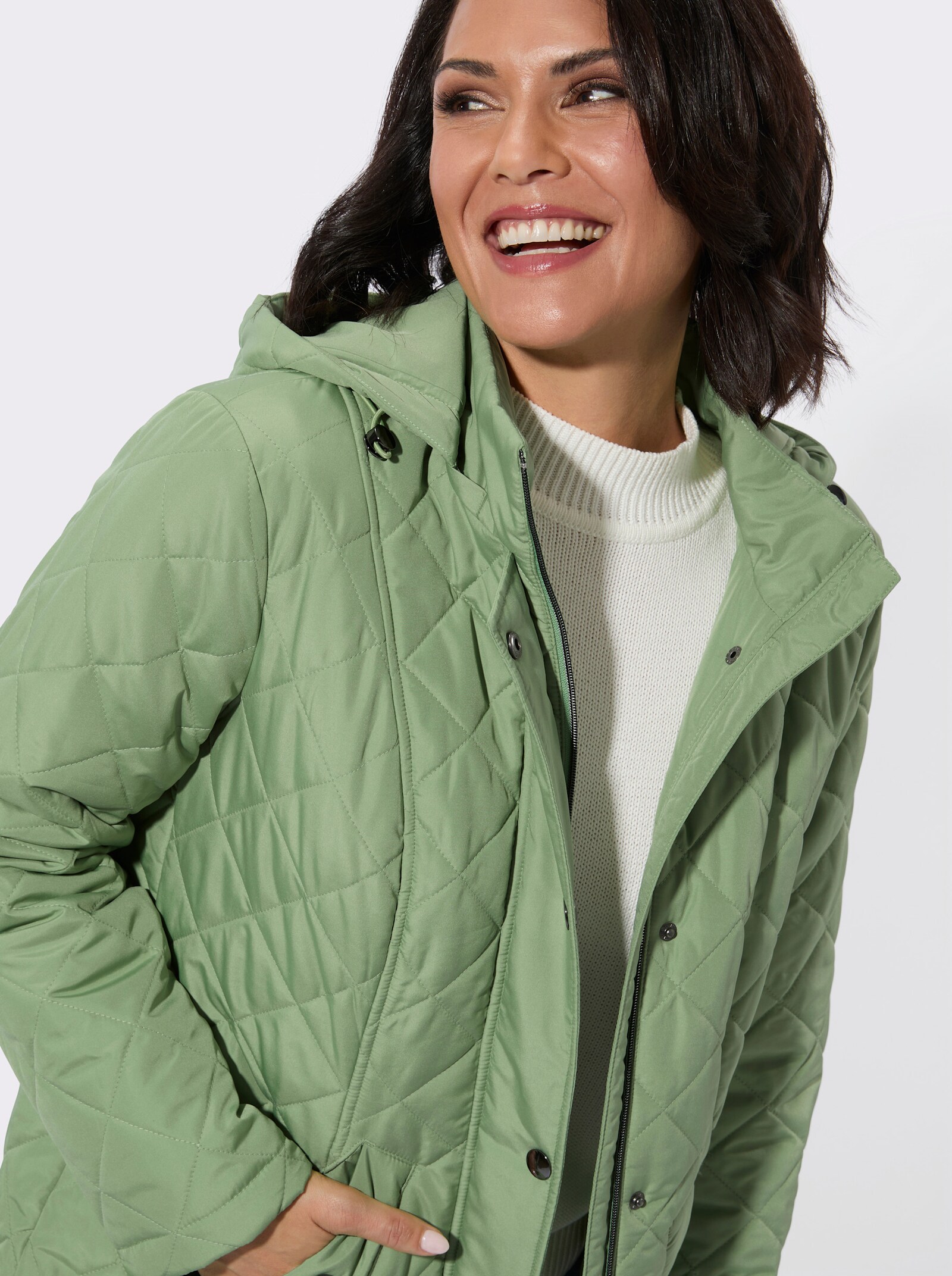 Steppjacke mit Druckknopf-Taschen - eucalyptus