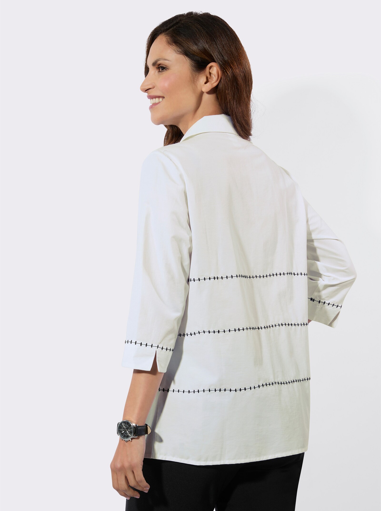 Hemdbluse mit Kontrast-Stickerei - ecru-schwarz