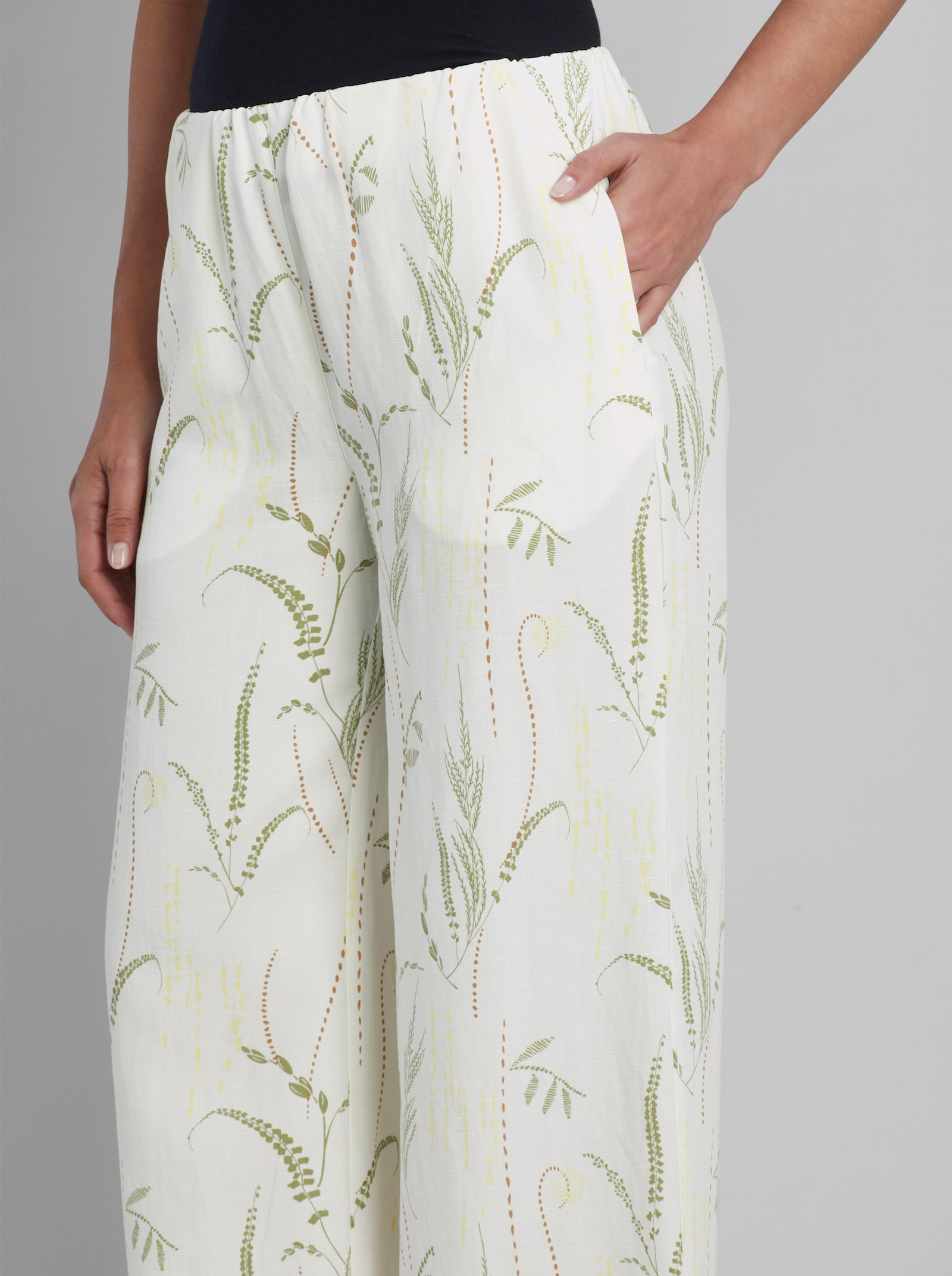heine Druckhose mit weiten Beinen - ecru-schilf-bedruckt