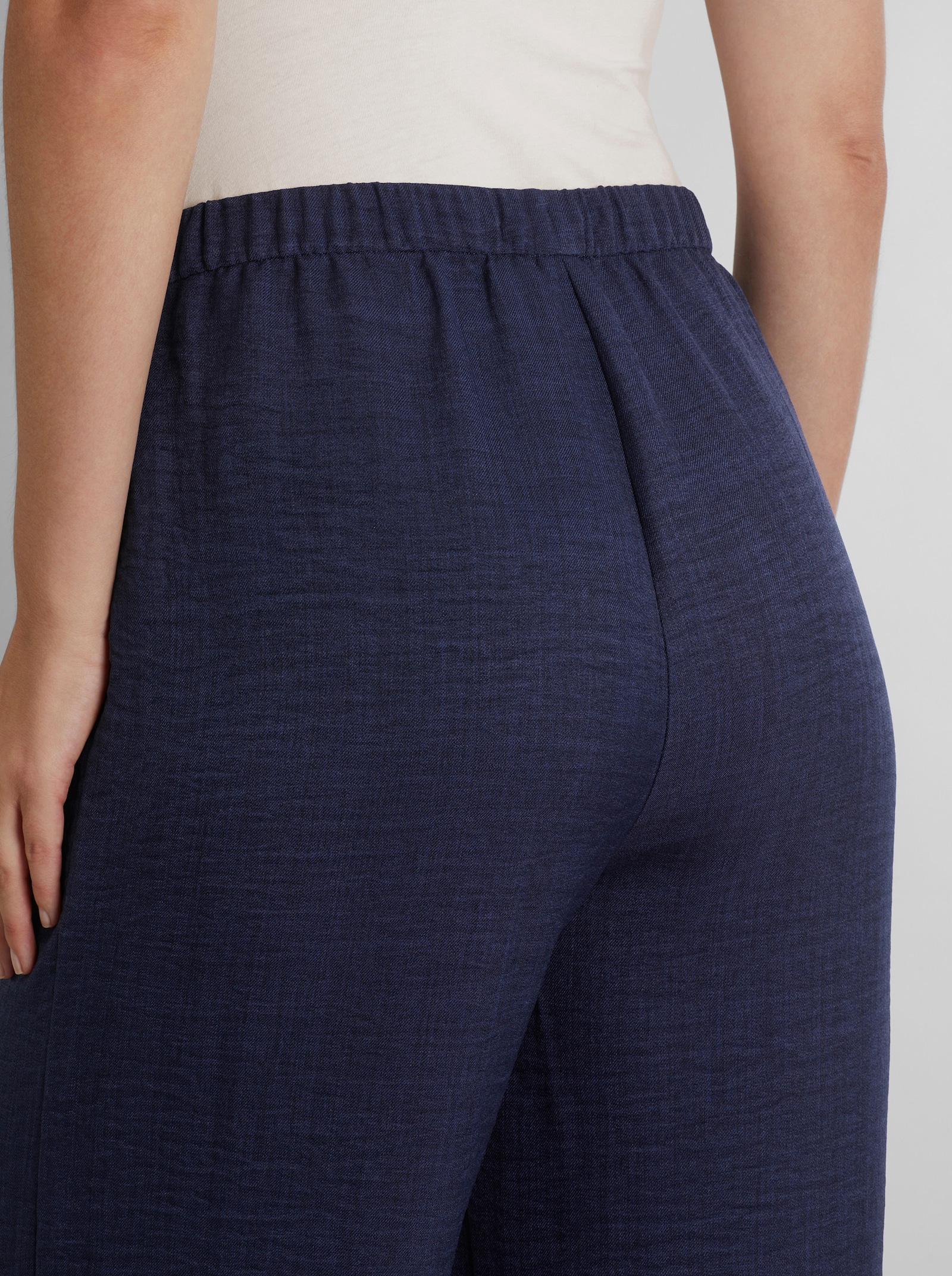 heine Schlupfhose aus Kofferware - marine