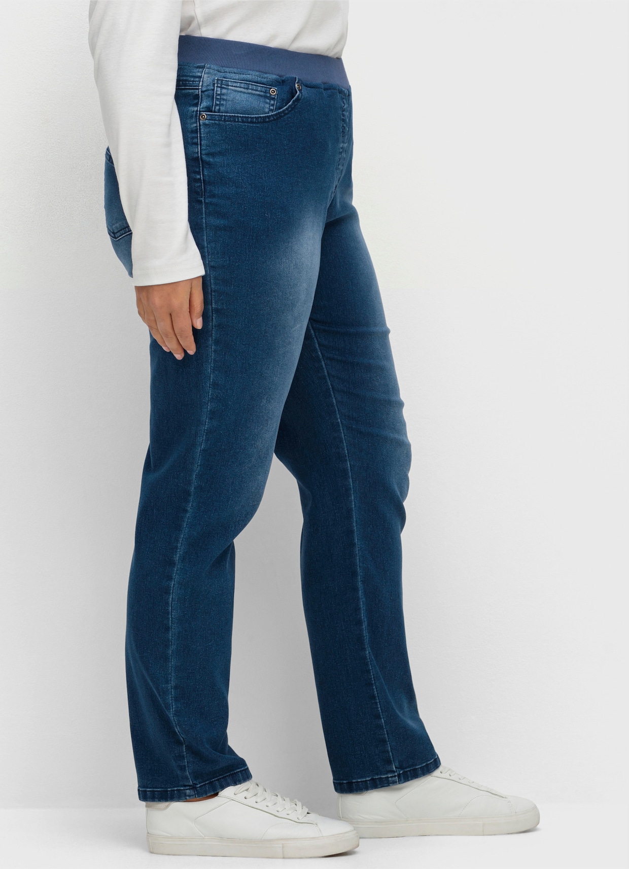 Schlupfjeans mit geripptem Strick-Dehnbund - blue-stone-washed